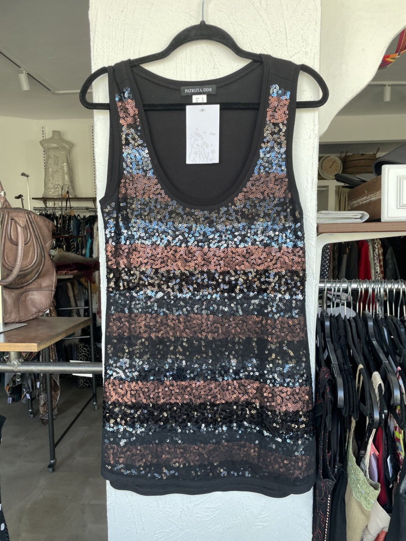 PARTIZIA DINI Tanktop 40 Schwarz mit bronze- und blaue Pailletten