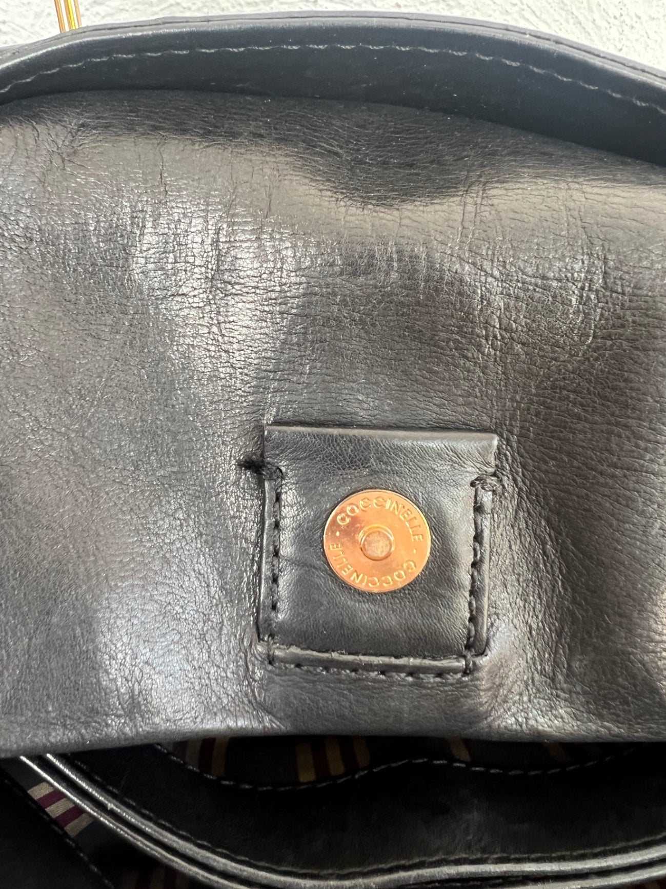 Coccinelle Handtasche Schwarz
