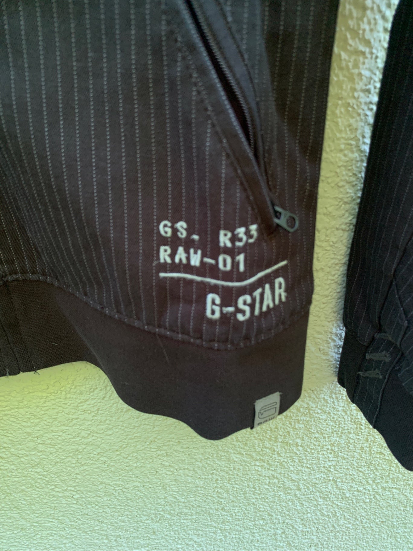 G-STAR RAW Jacke S Schwarz mit Nadelstreifen