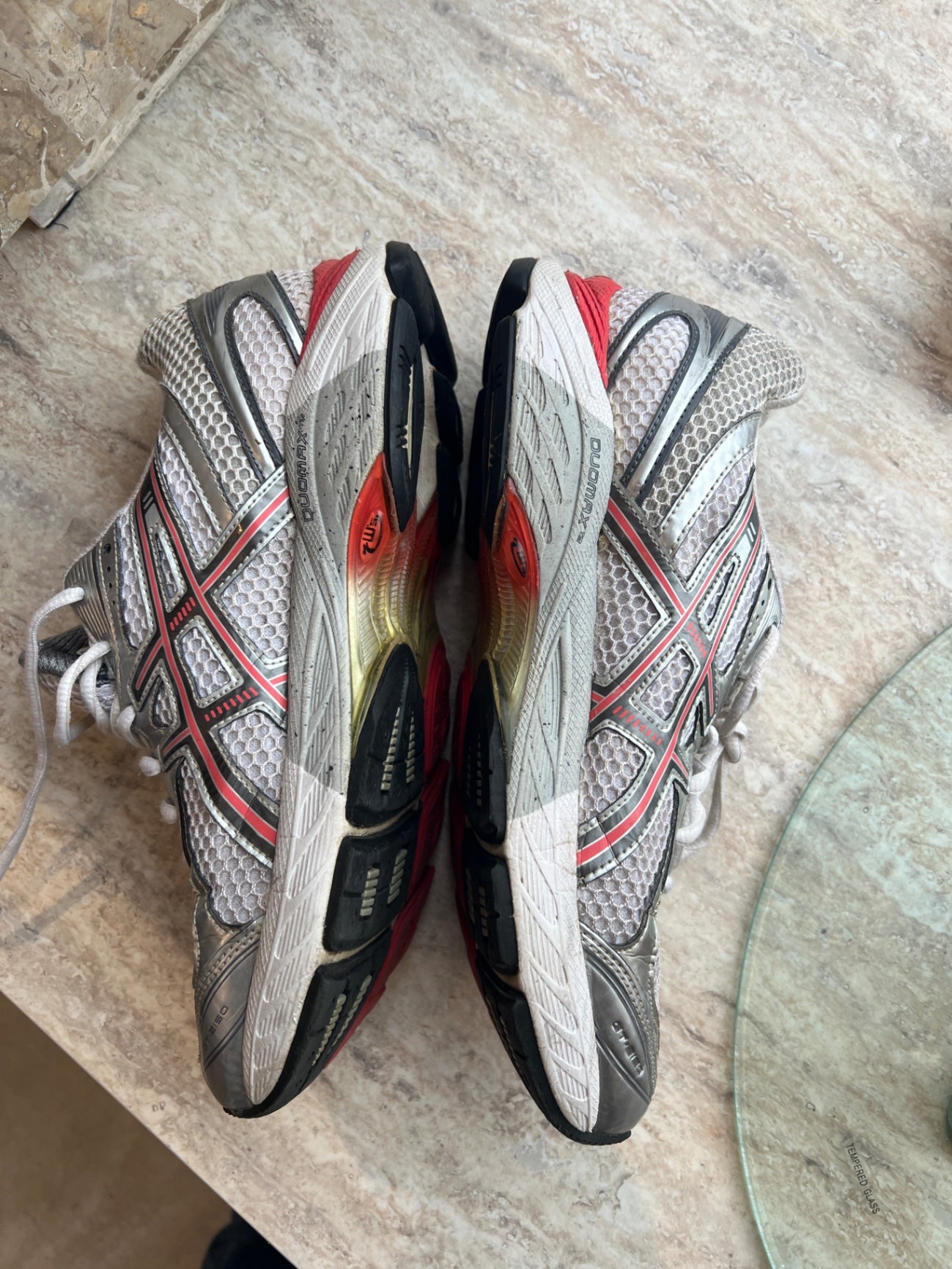 Asics Sportschuhe 41,5 Silber Rot