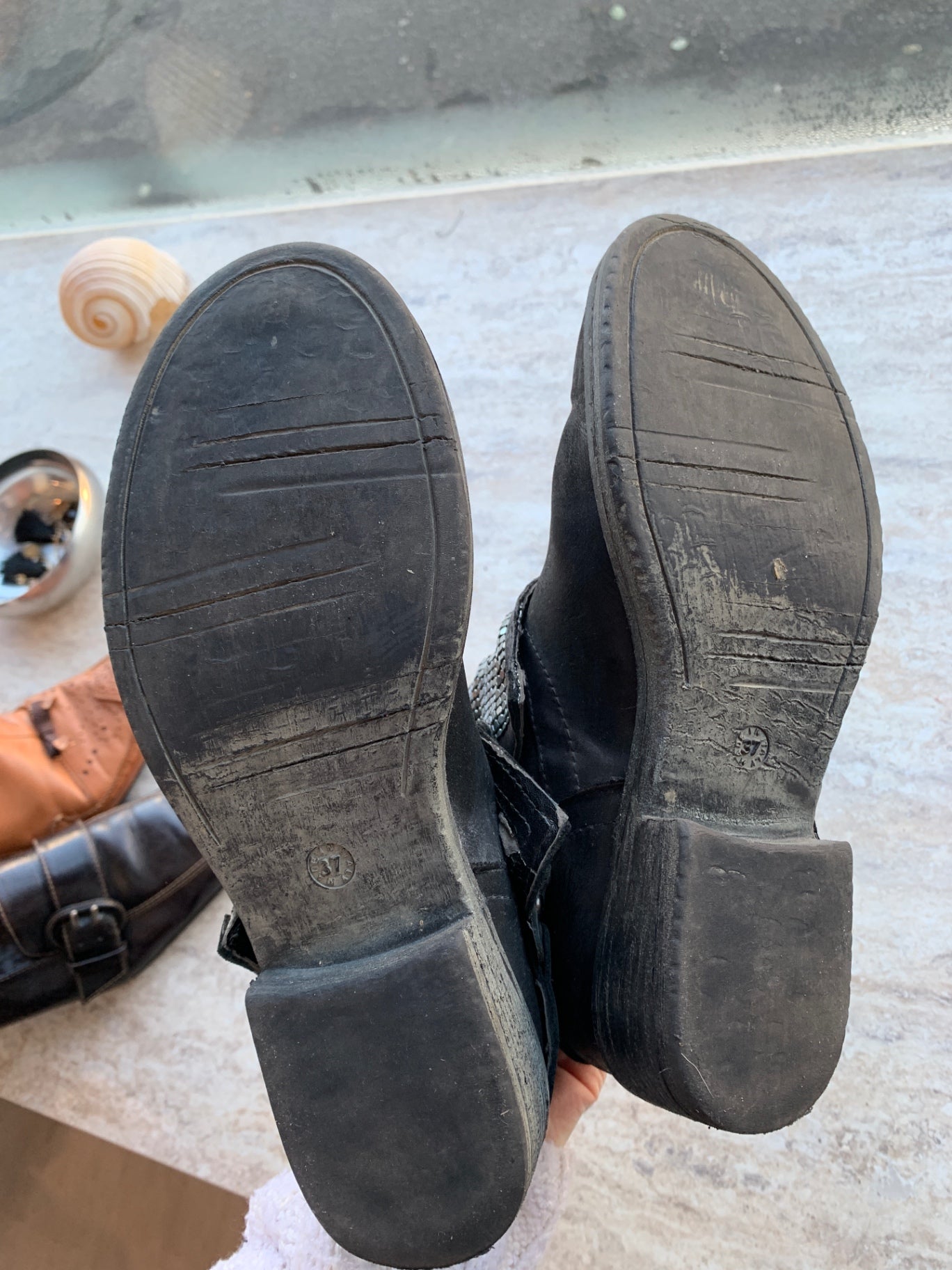 Isabel Stiefel 37 Schwarz und Silber