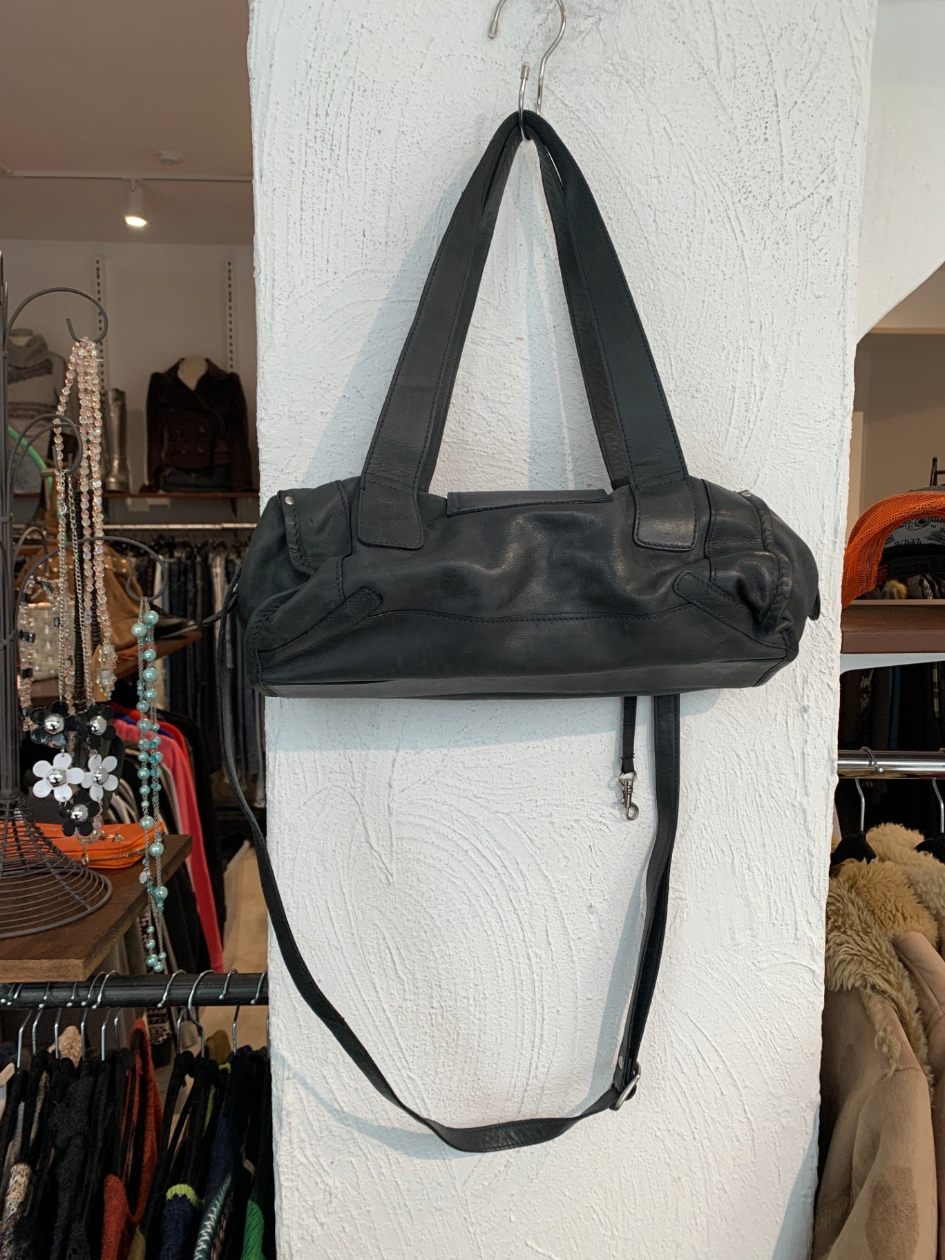 Lloyd Handtasche Beige und Schwarz mit Animal-Print