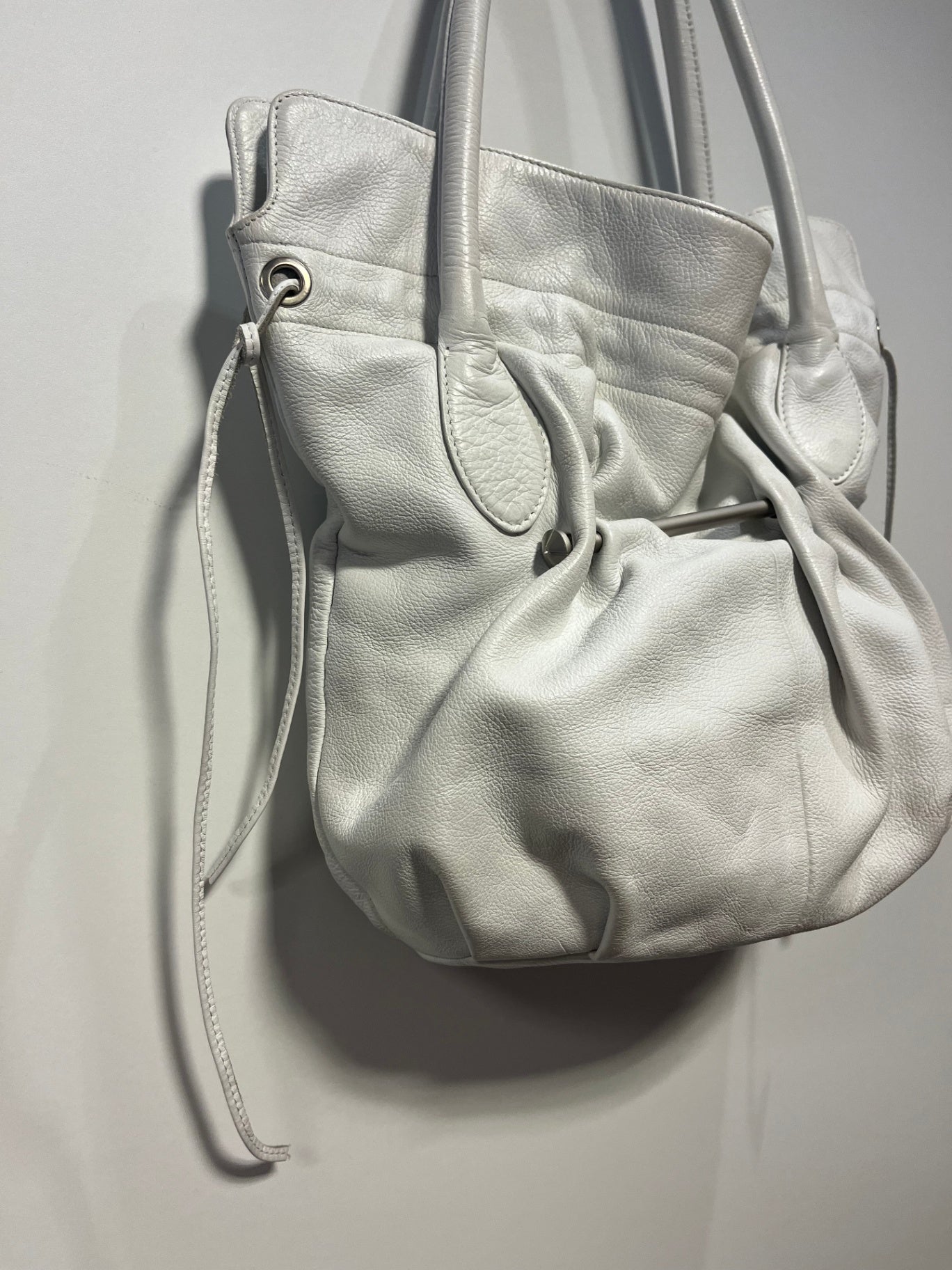 Fabrizio Poker Handtasche Weiß