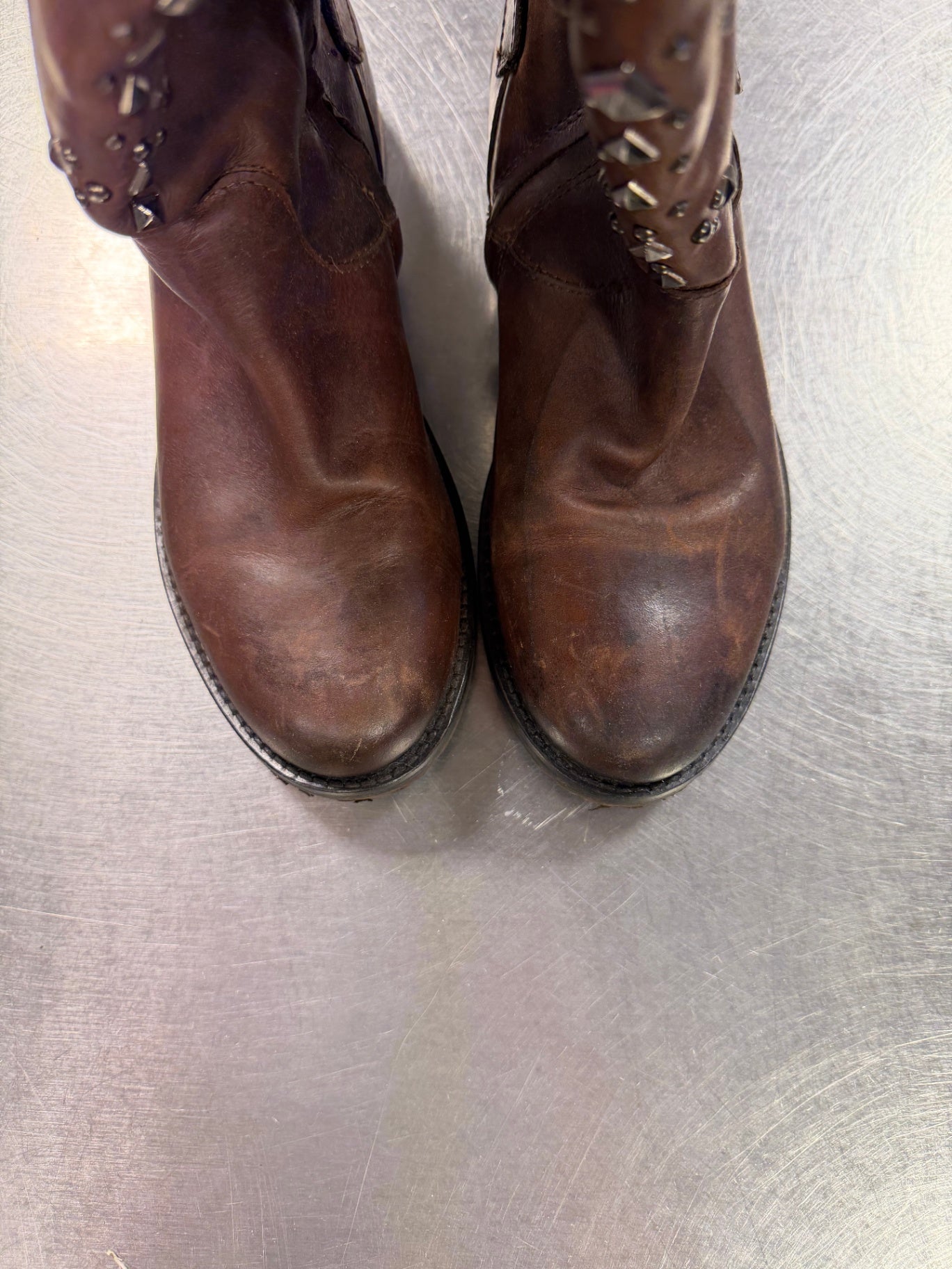 Stiefel 39 Braun mit Studs