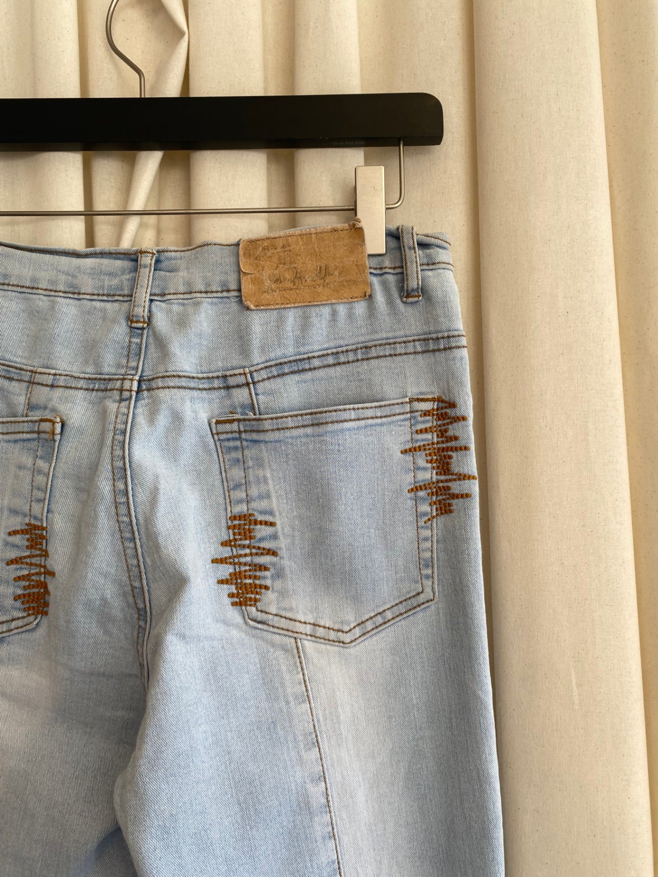 Jeans S bestickt