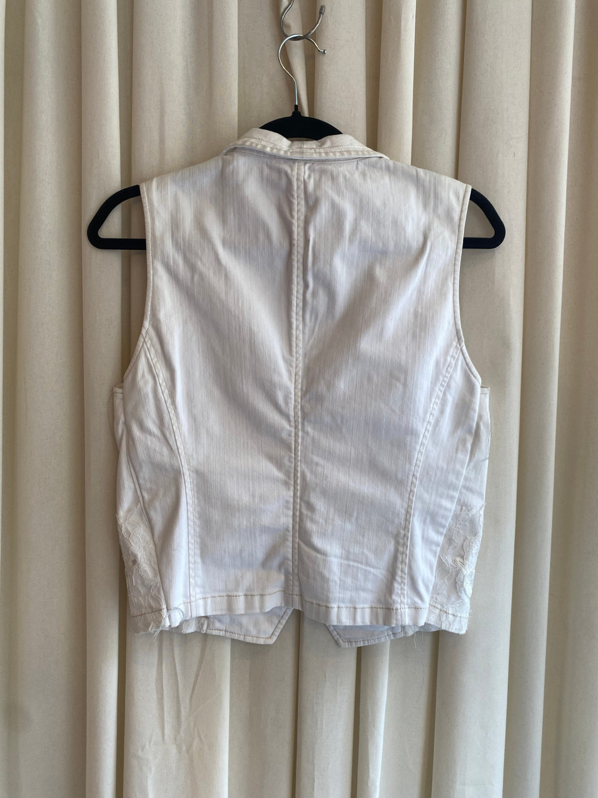 Denim Weste L Weiß bestickt