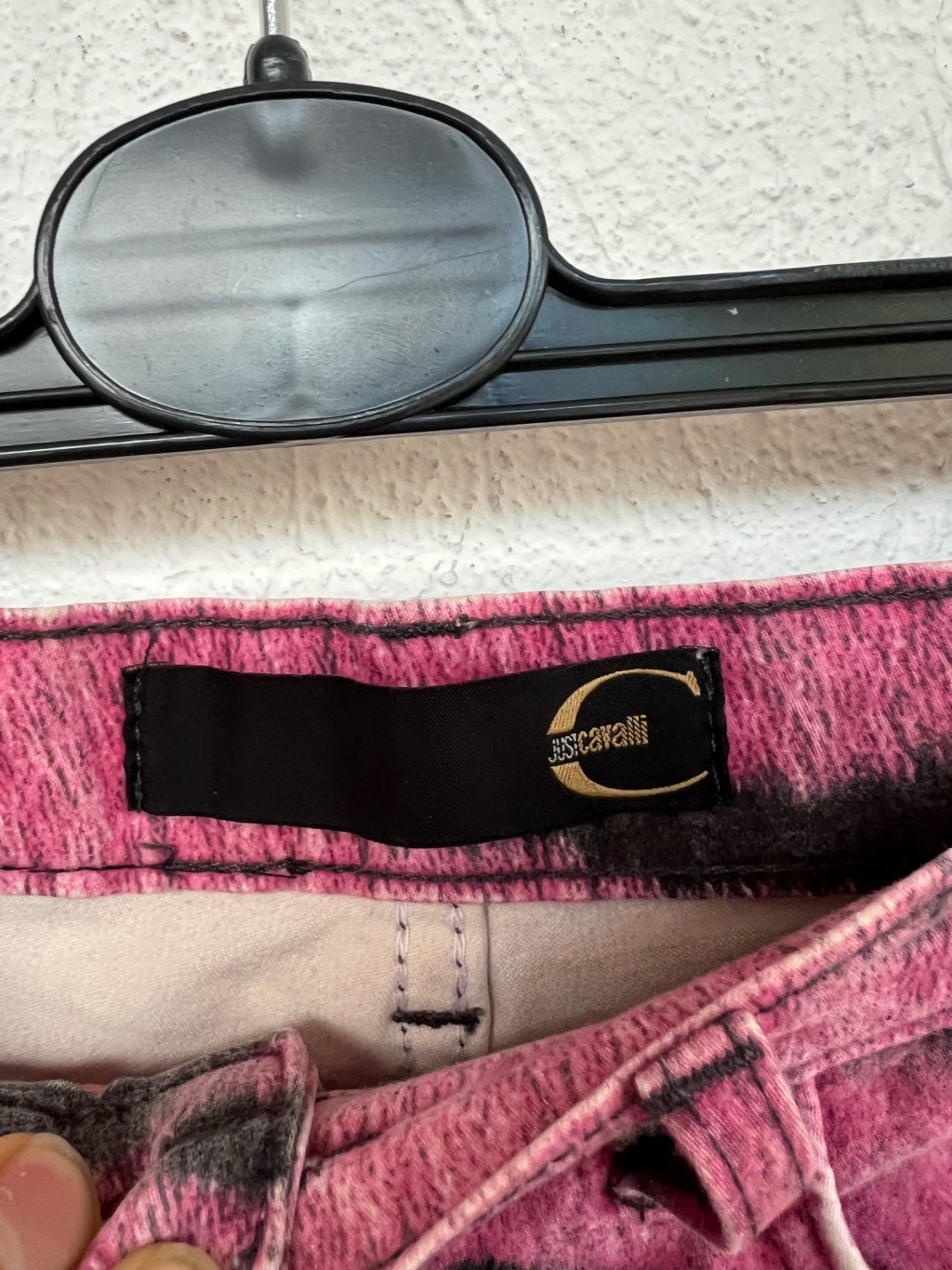 Cavalli Jeans 36 Pink mit schwarzen Muster