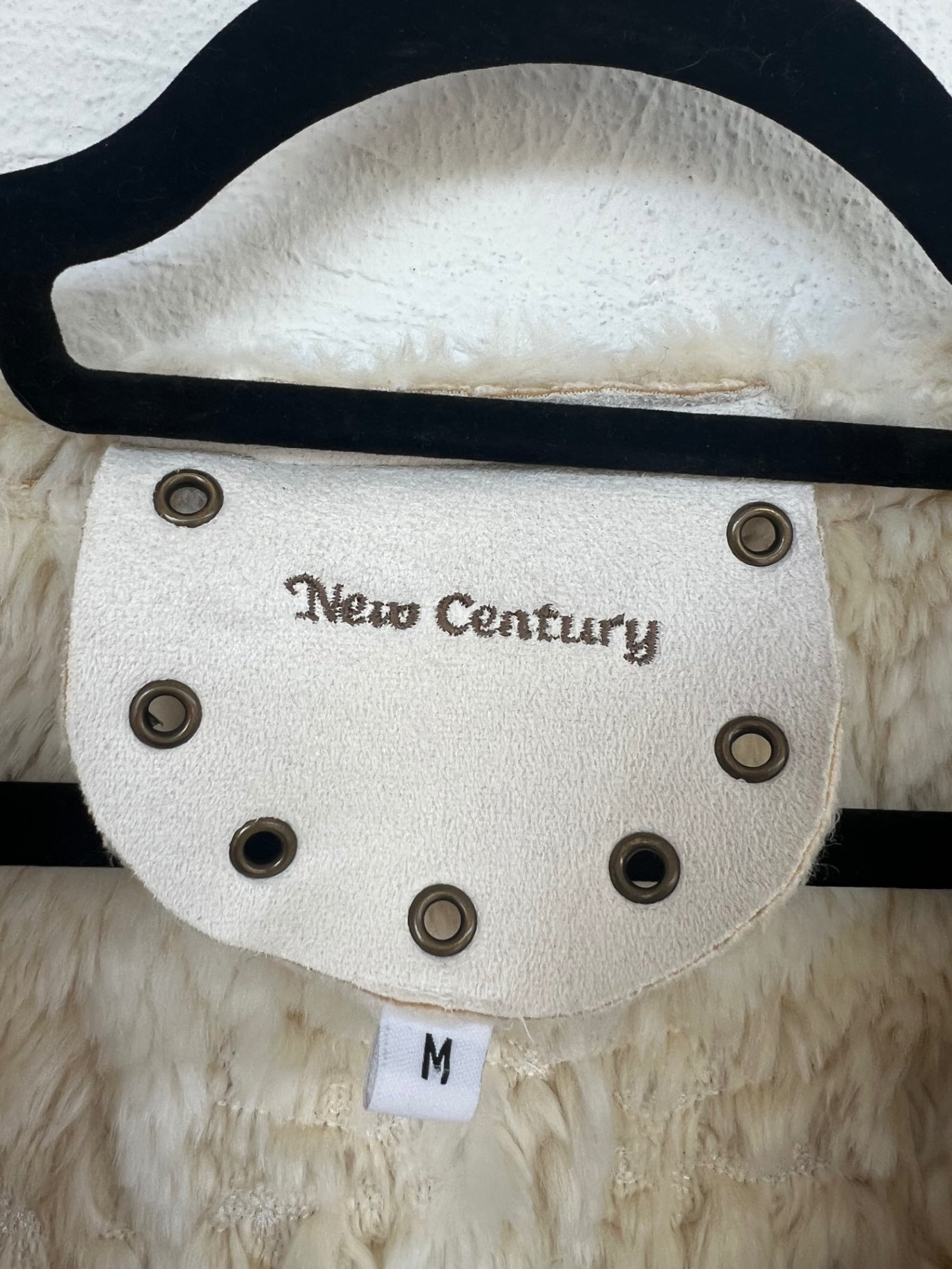 New Century Weste M Cremefarben
