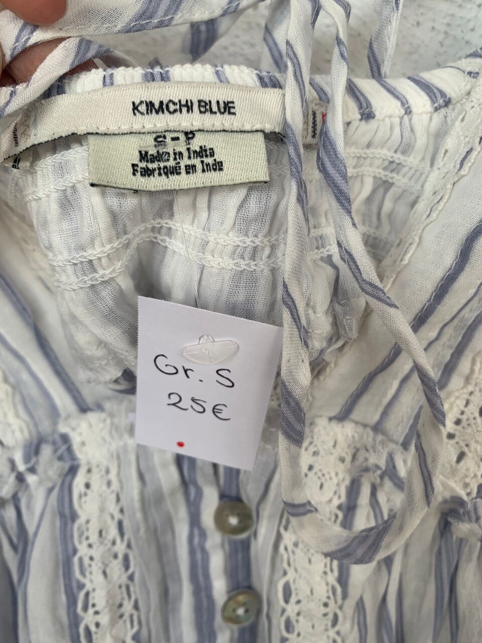 Kimchi Blue Bluse S Weiß mit blauen Streifen