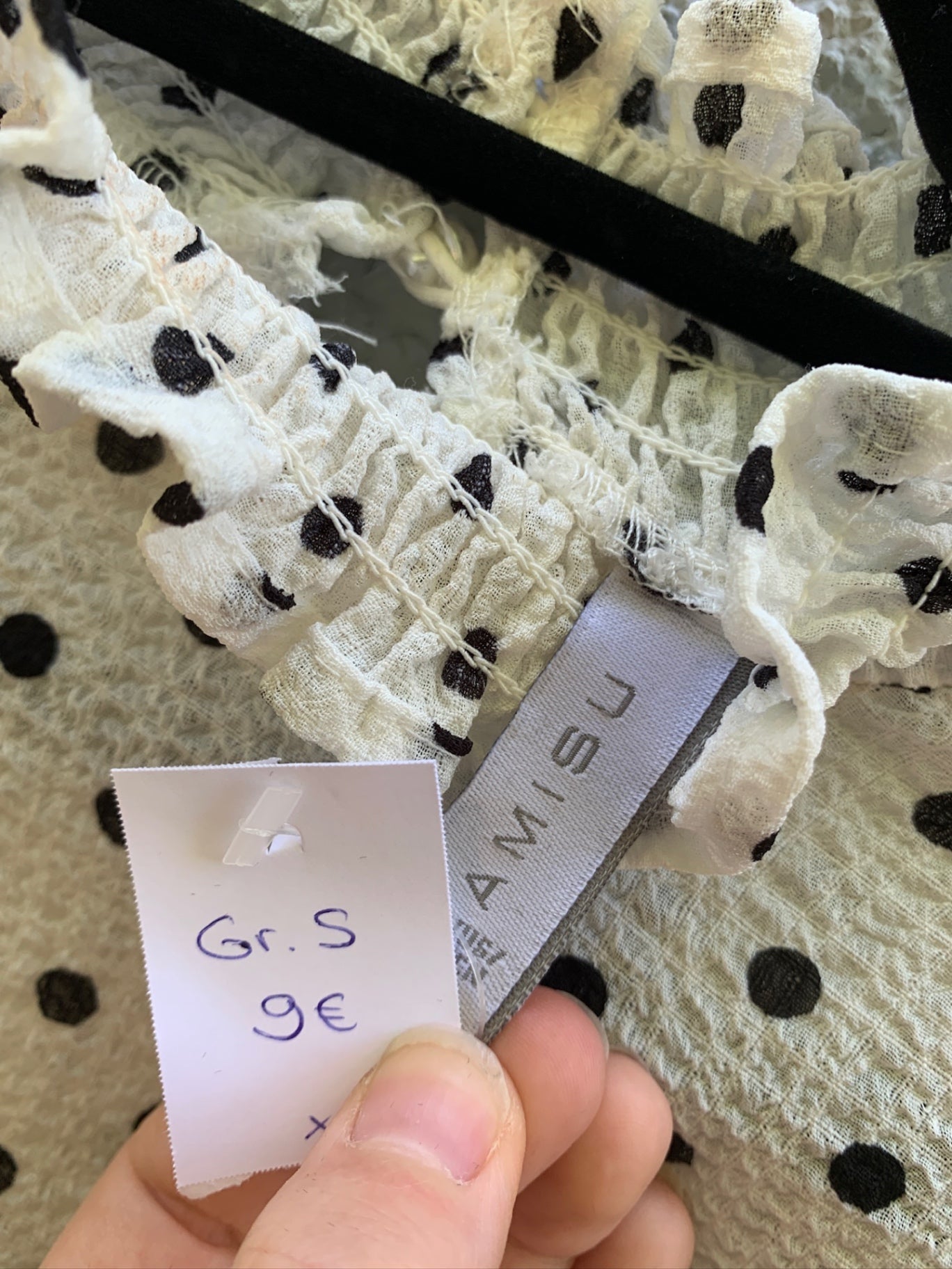 Oberteil S Beige mit schwarzen Punkten