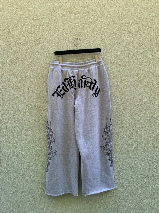 a Ed Hardy Hose Grau