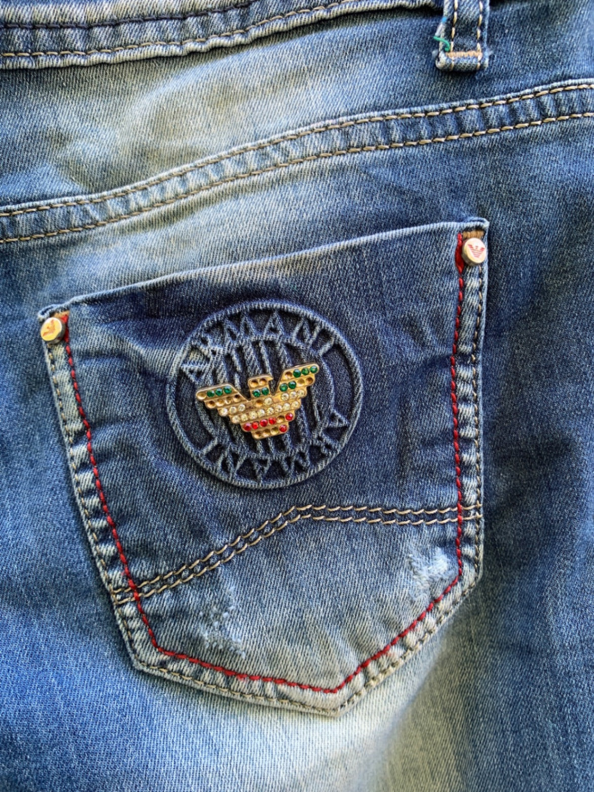 Armani Jeans S Blau mit Verwaschung und Used-Effekten