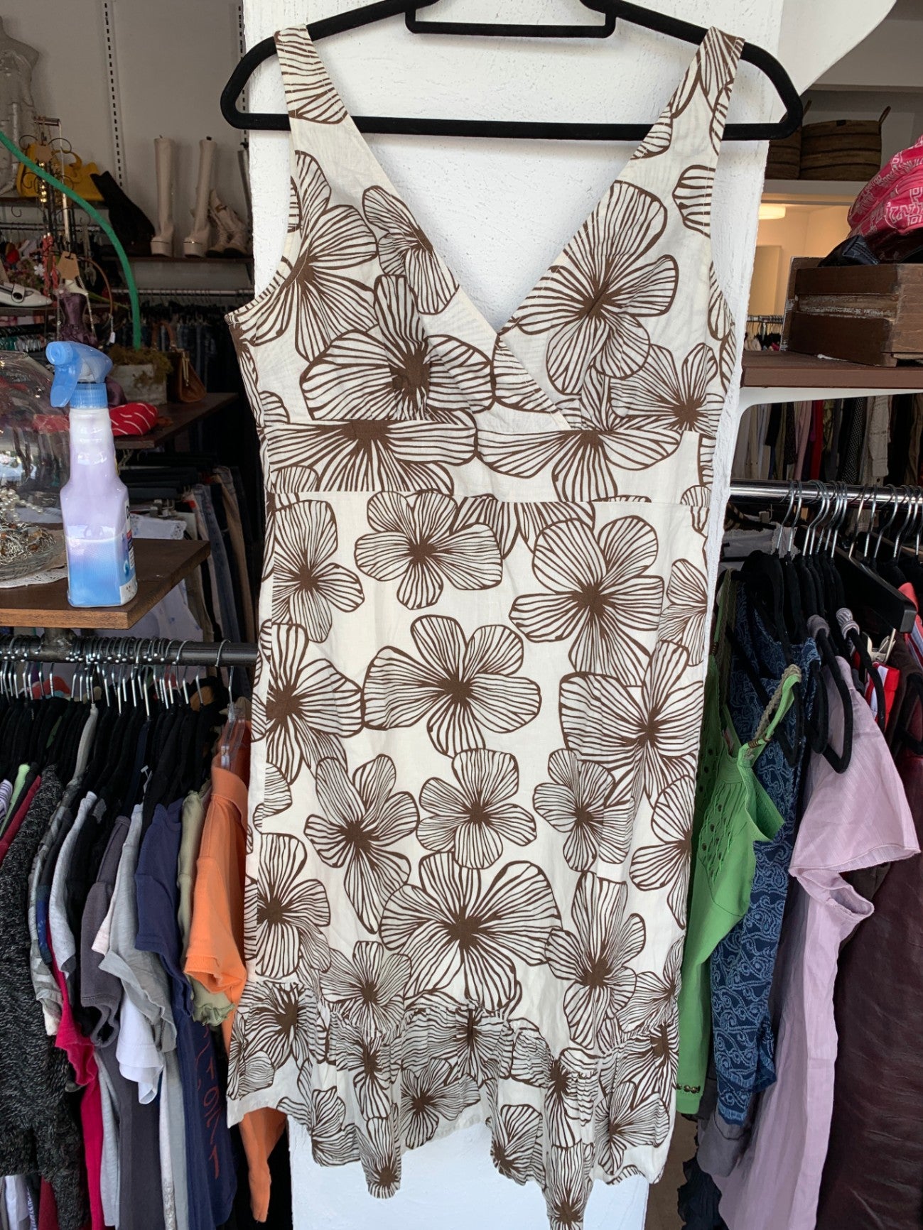 Esprit Kleid 40 Beige mit braunen Blumenmuster
