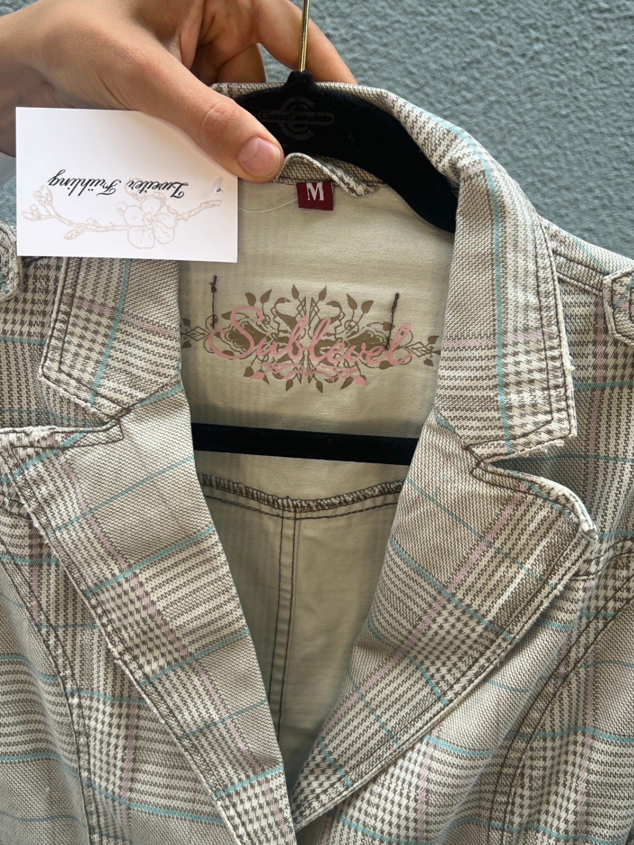 Sublevel Jacke M Beige mit kariertem Muster