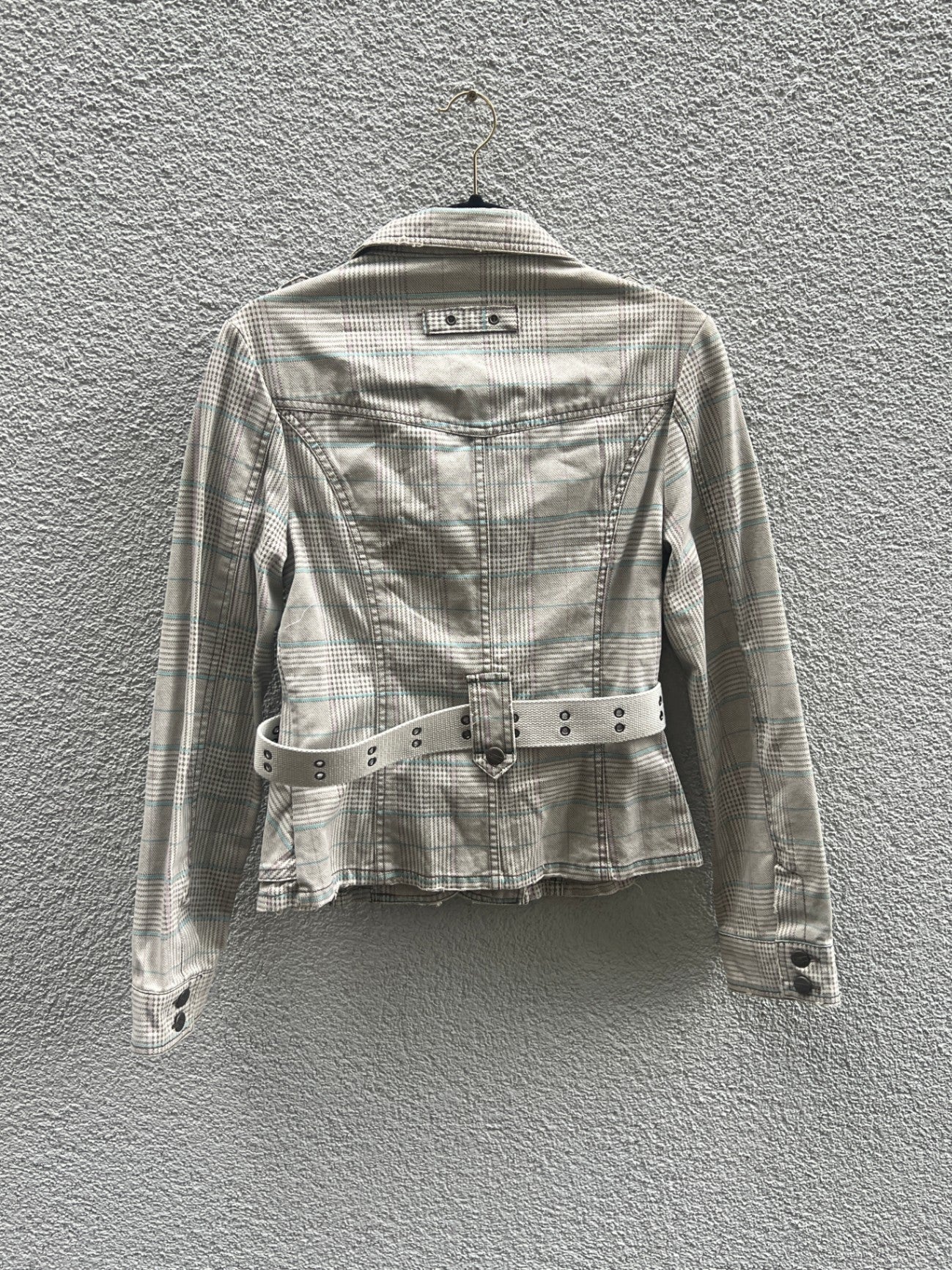 Sublevel Jacke M Beige mit kariertem Muster