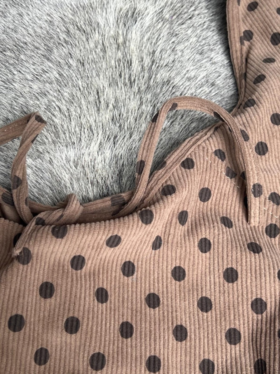 ELEG Tasche Beige mit schwarzen Punkten