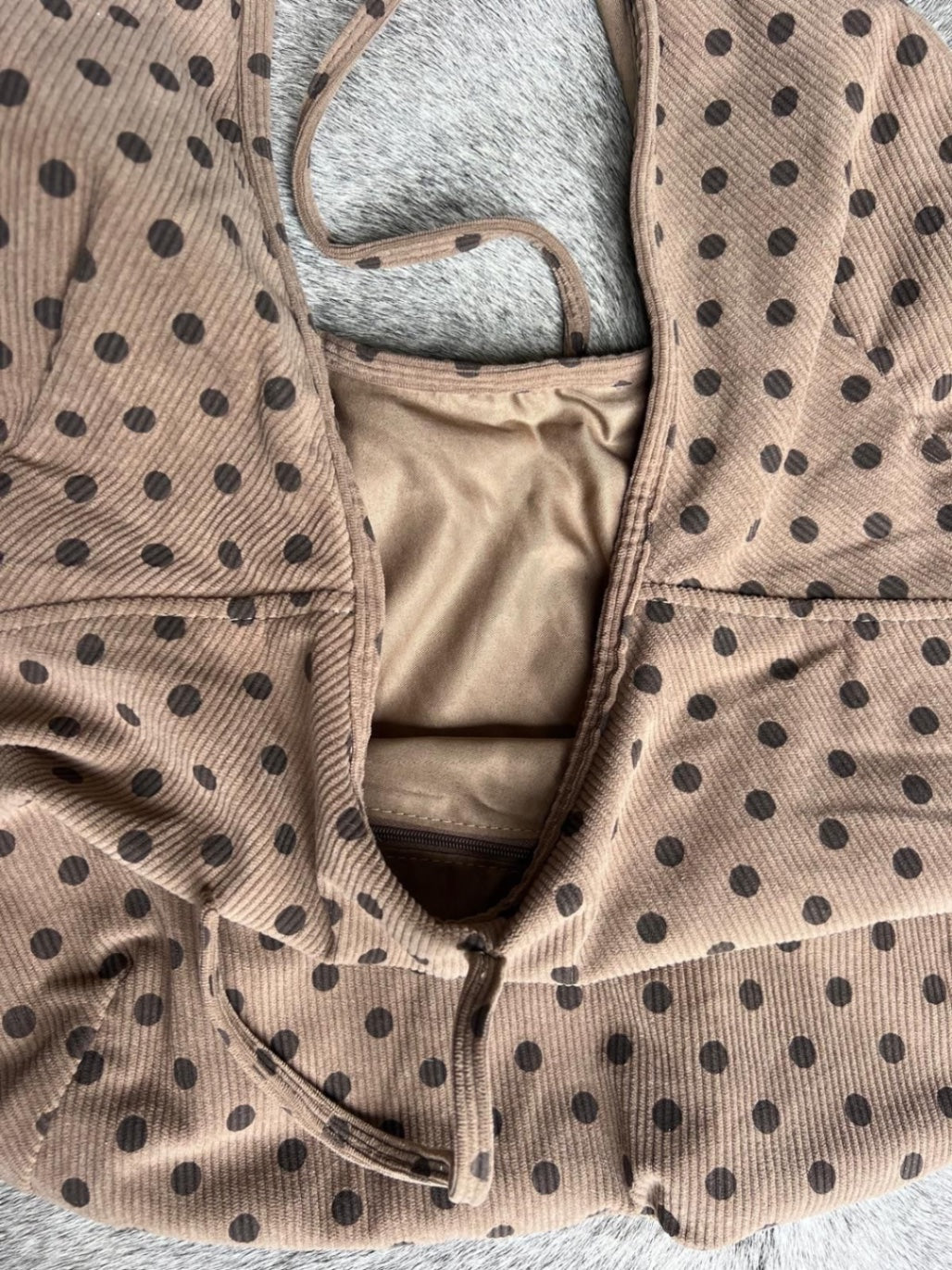 ELEG Tasche Beige mit schwarzen Punkten