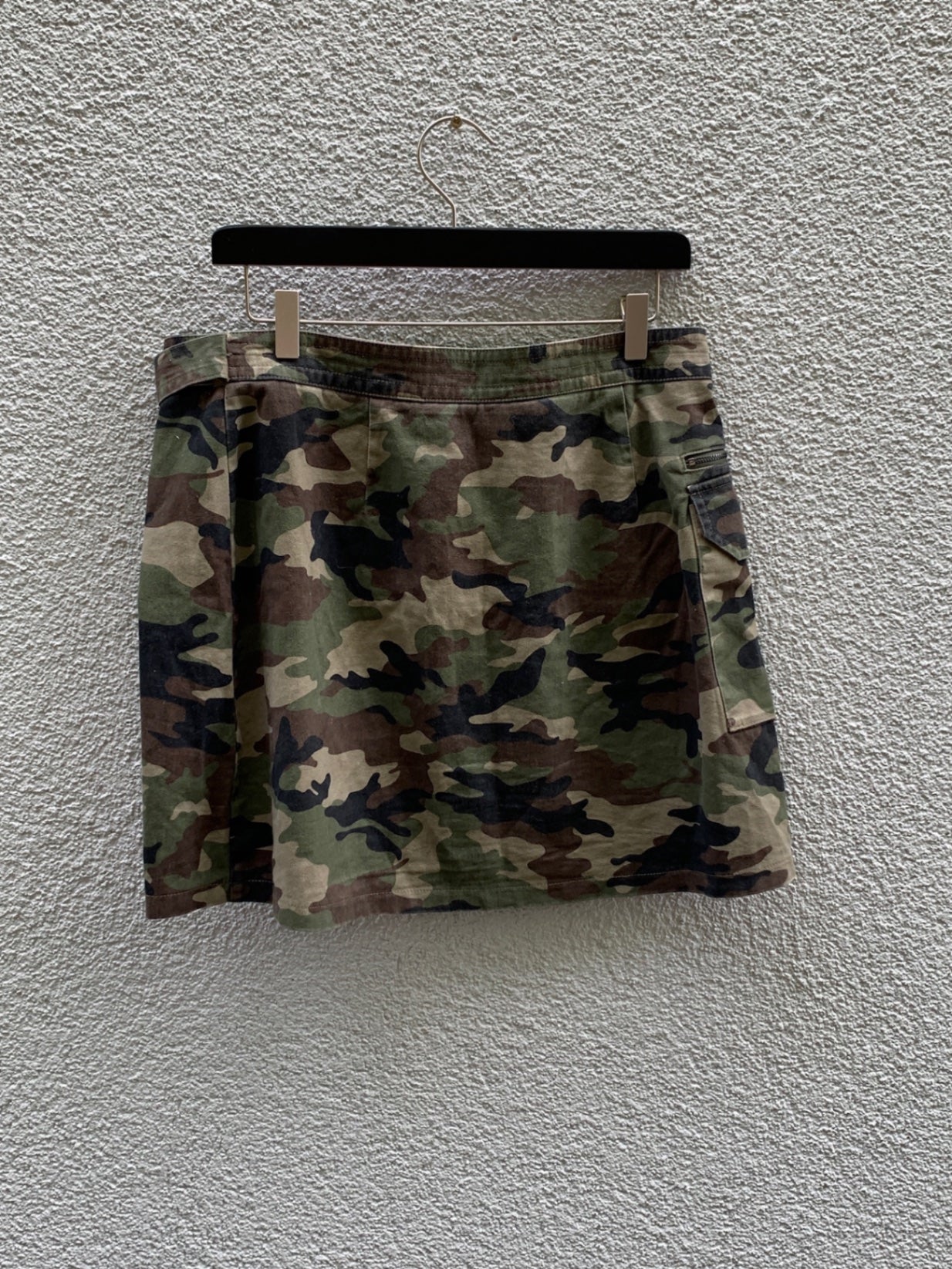 Rock 42 Grün, Braun, Schwarz, Camouflage