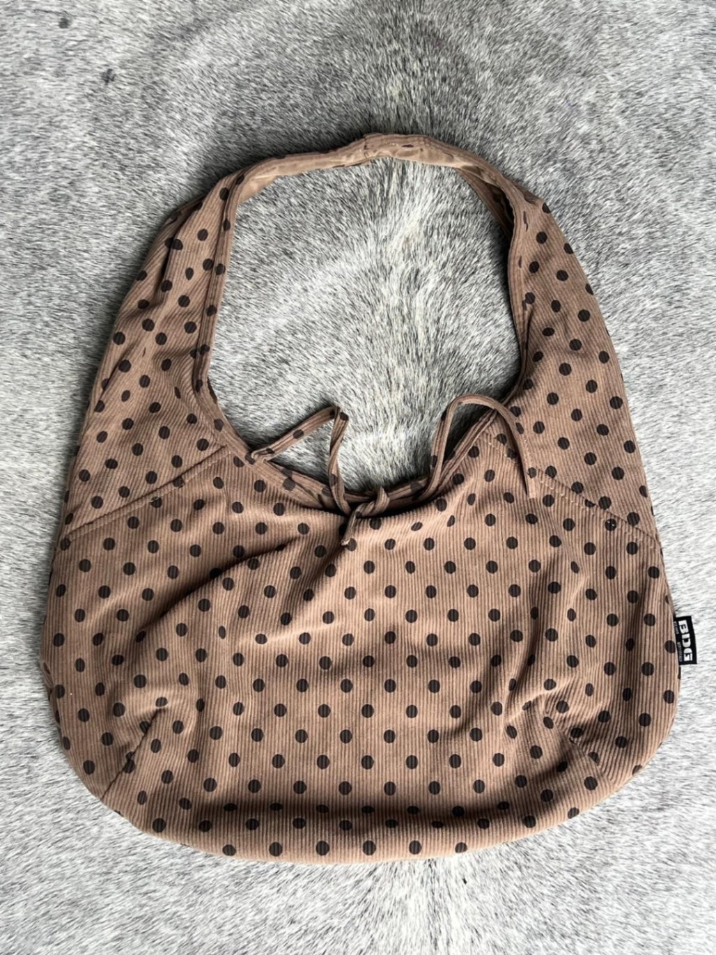 ELEG Tasche Beige mit schwarzen Punkten