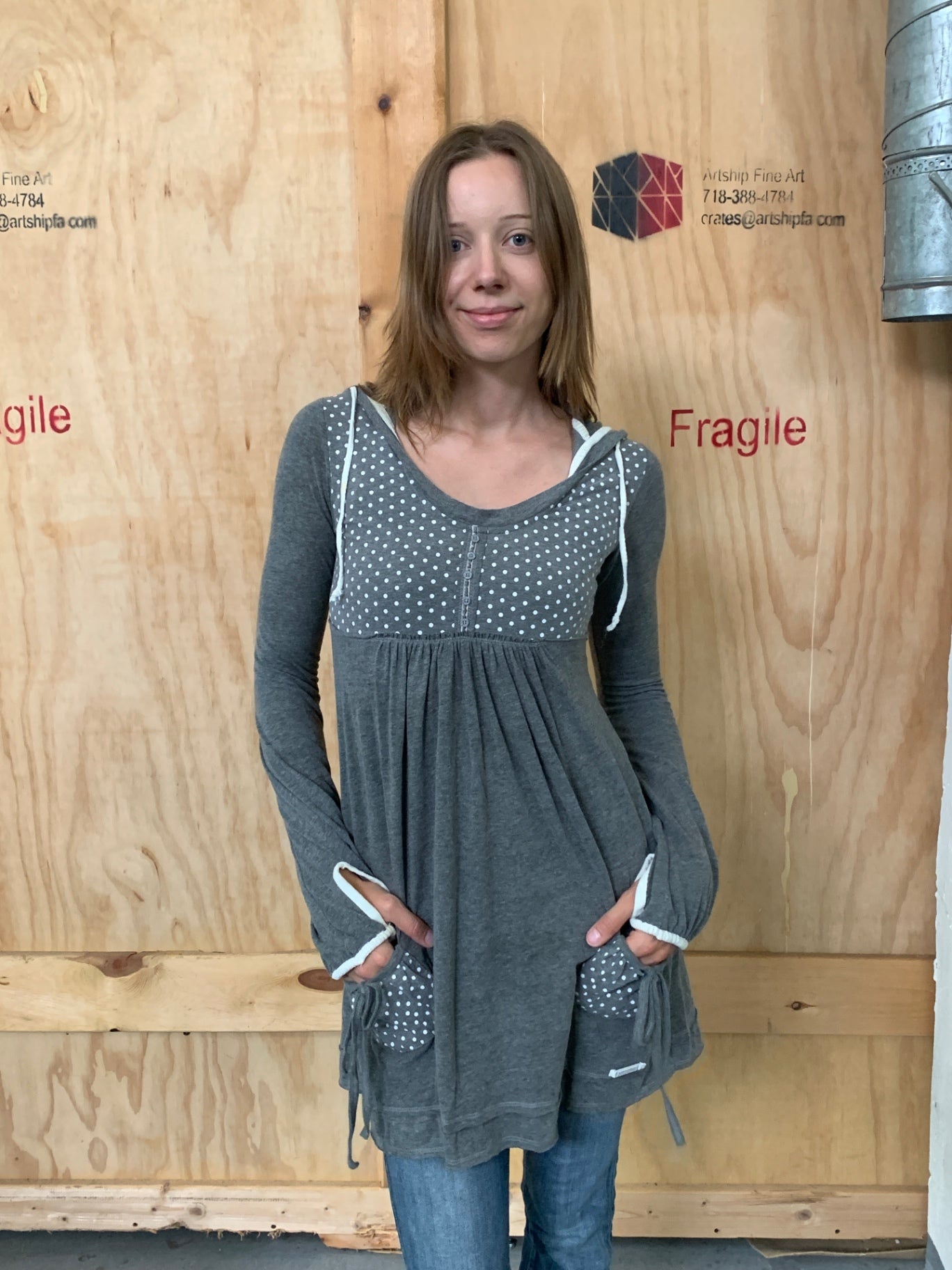 Superdry Langärmeliges Kleid mit Kapuze M Grau mit weißen Punkten