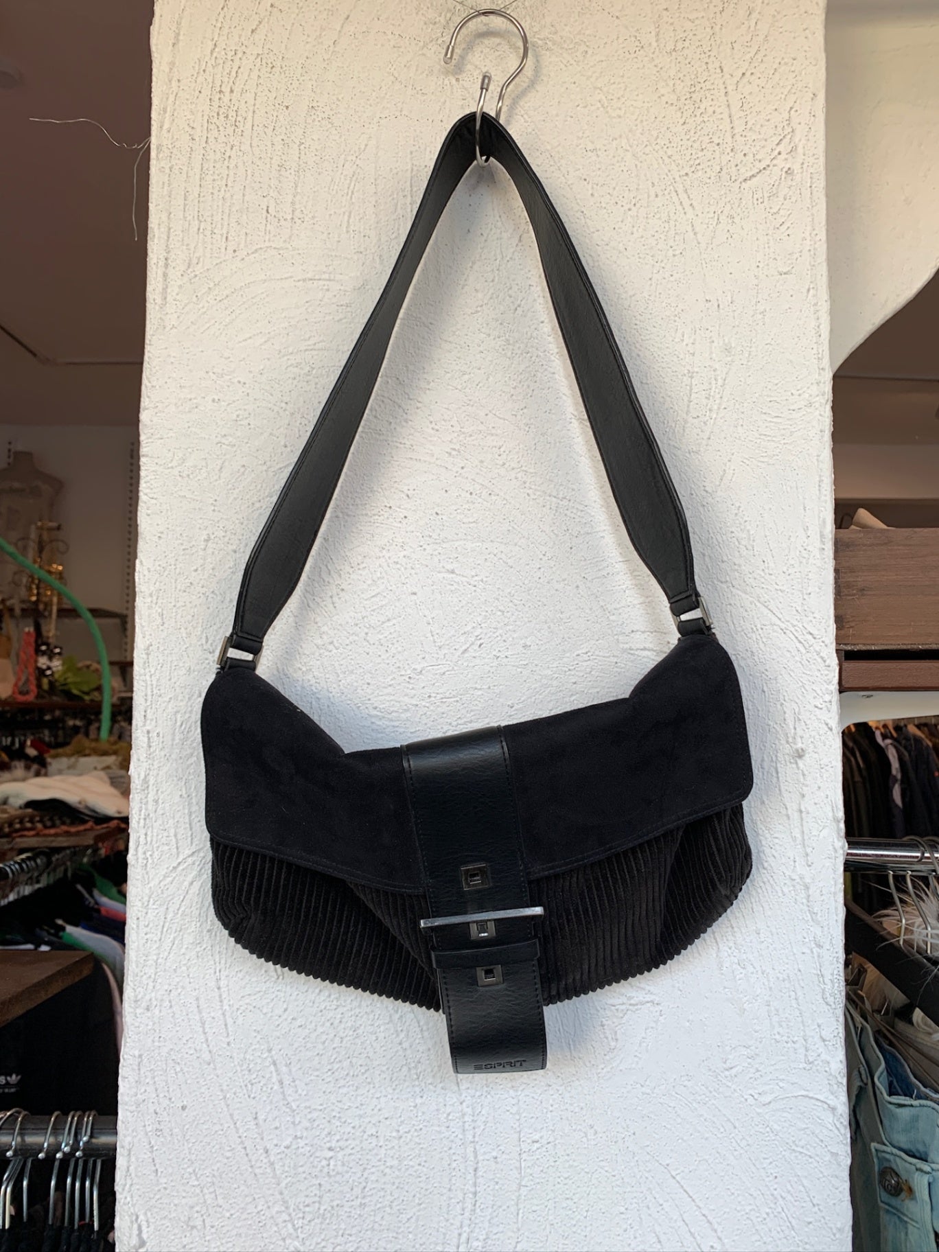 Esprit Umhängetasche Schwarz