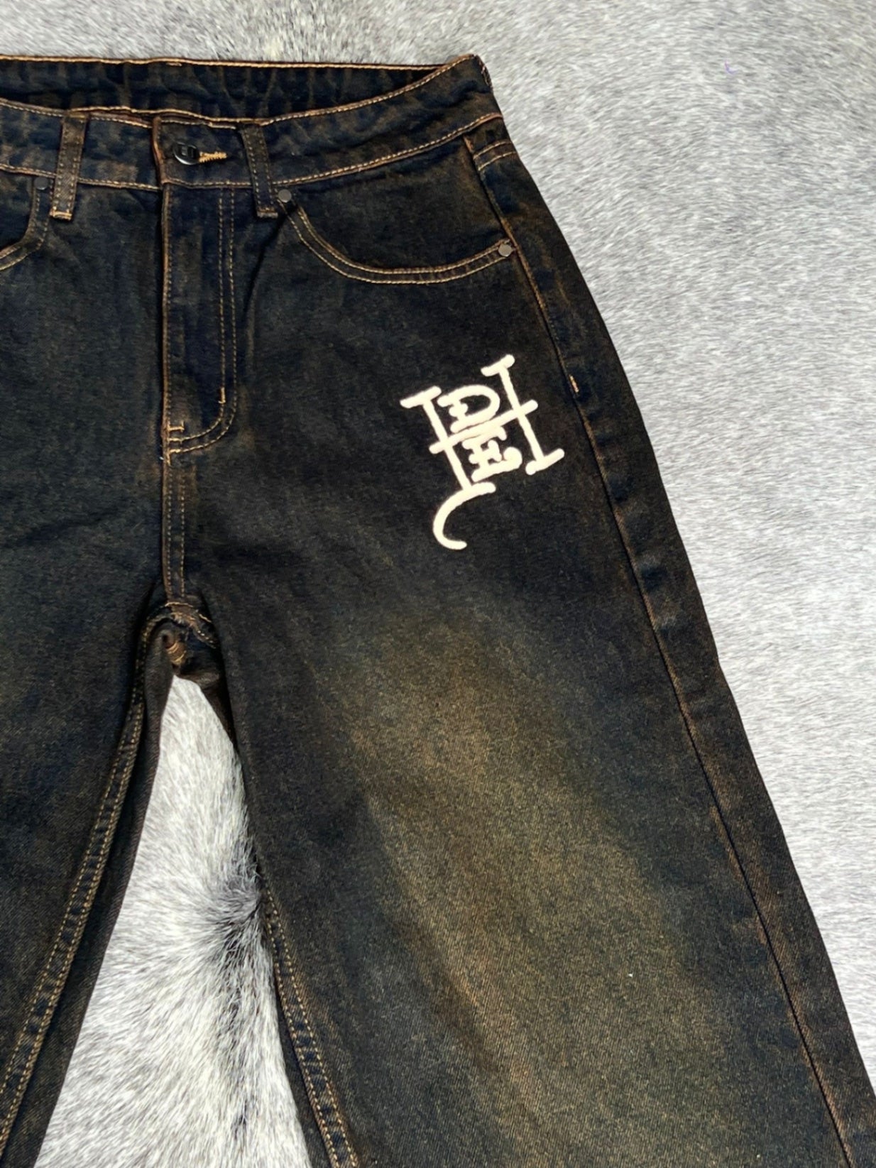 Ed Hardy Jeans XS Schwarz mit weißen Druck