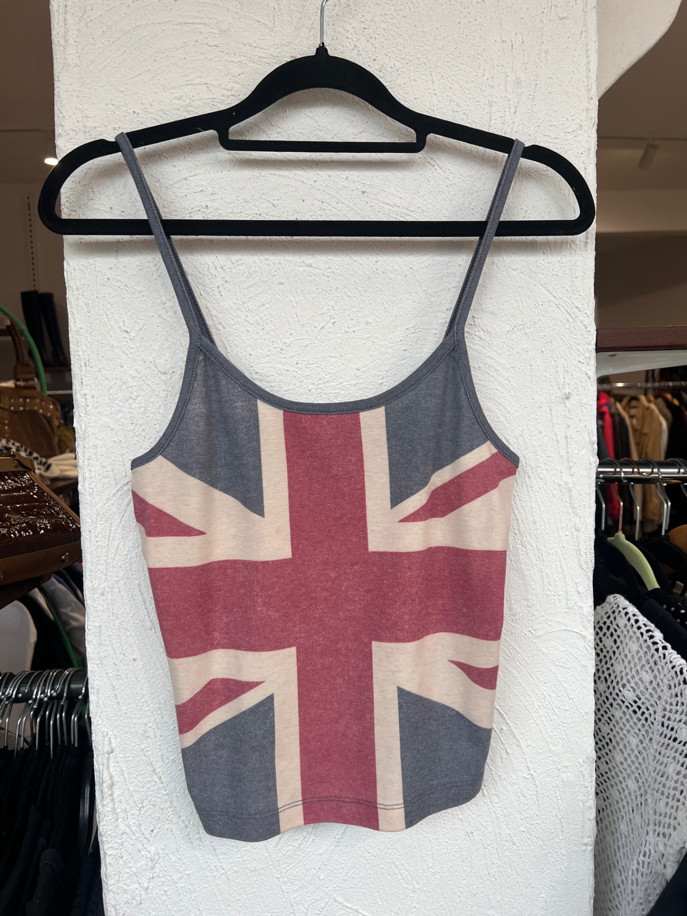 Top Grau, Rot und Weiß