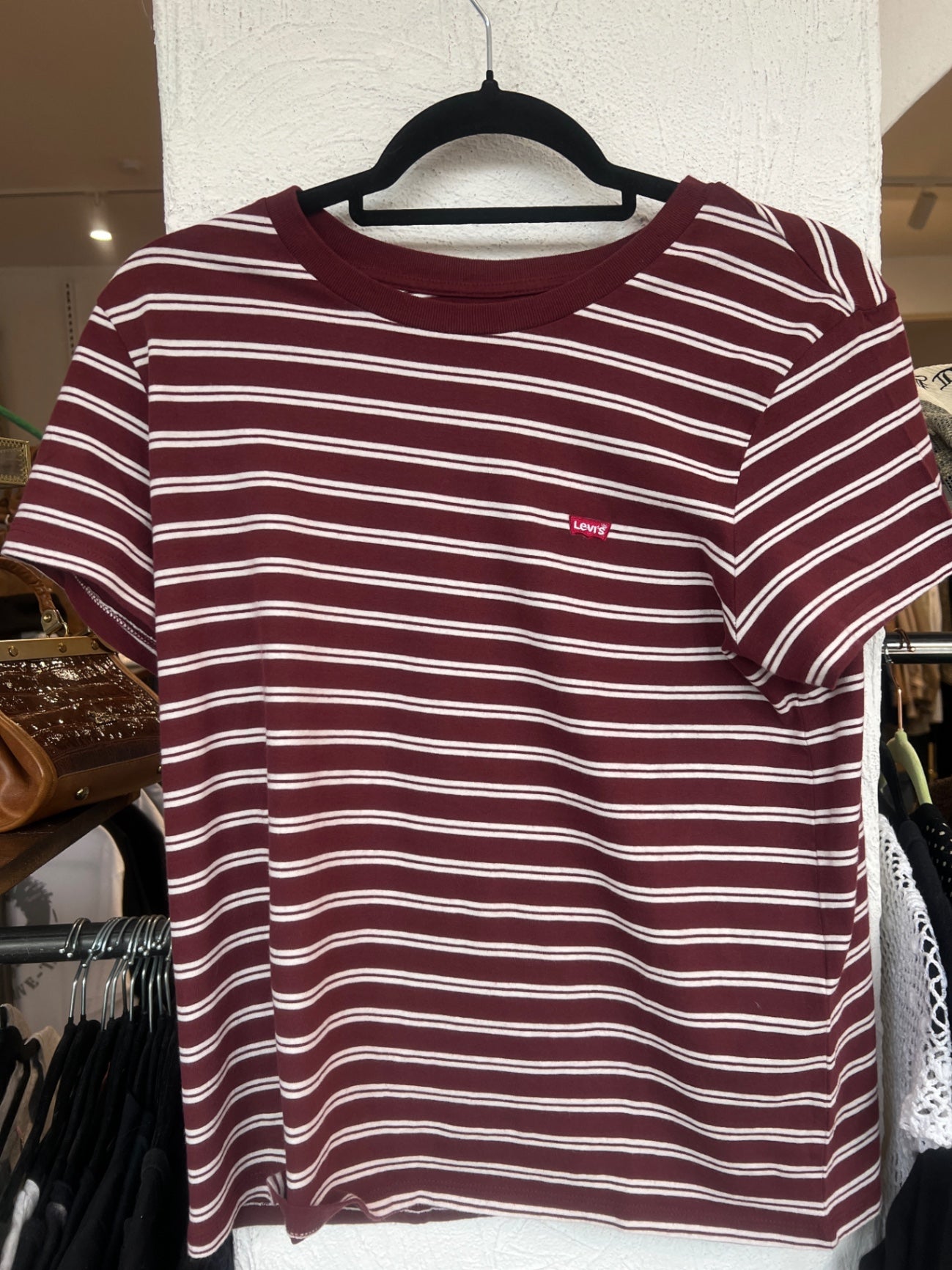 Levi's T-Shirt Burgunderrot mit Weiß