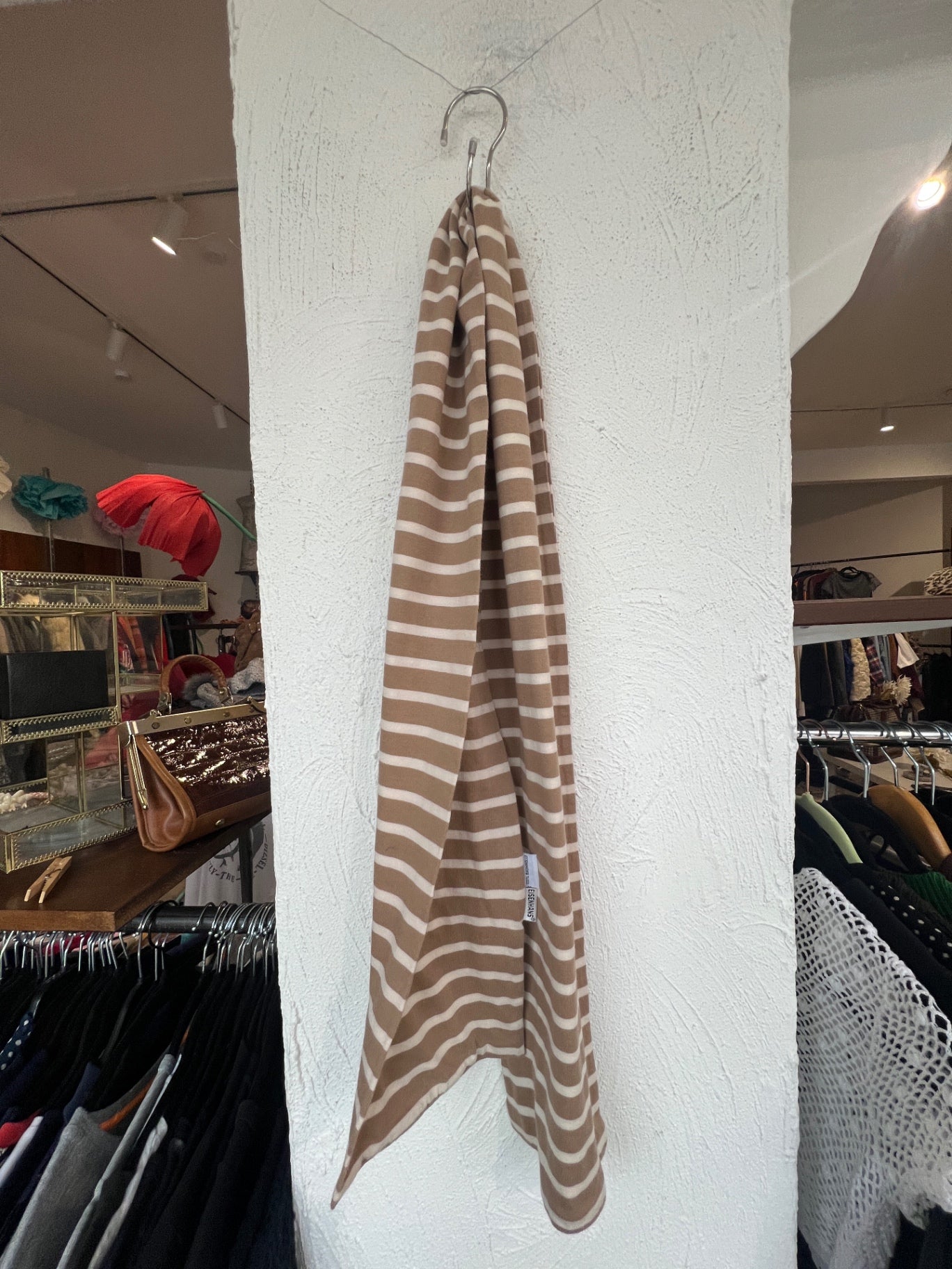 Schal Beige mit Weiß