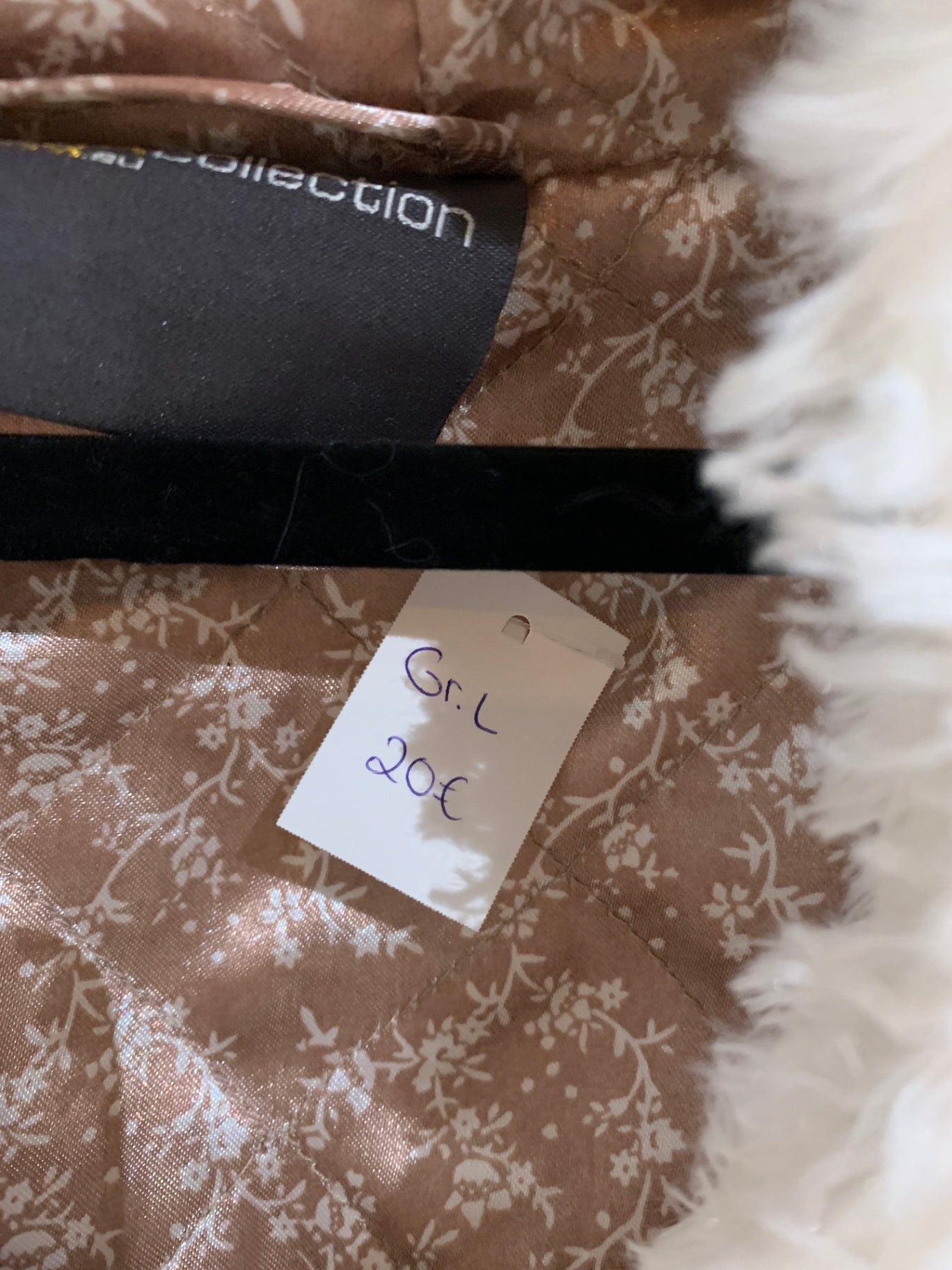 Madonna Fellweste L Weiß Creme