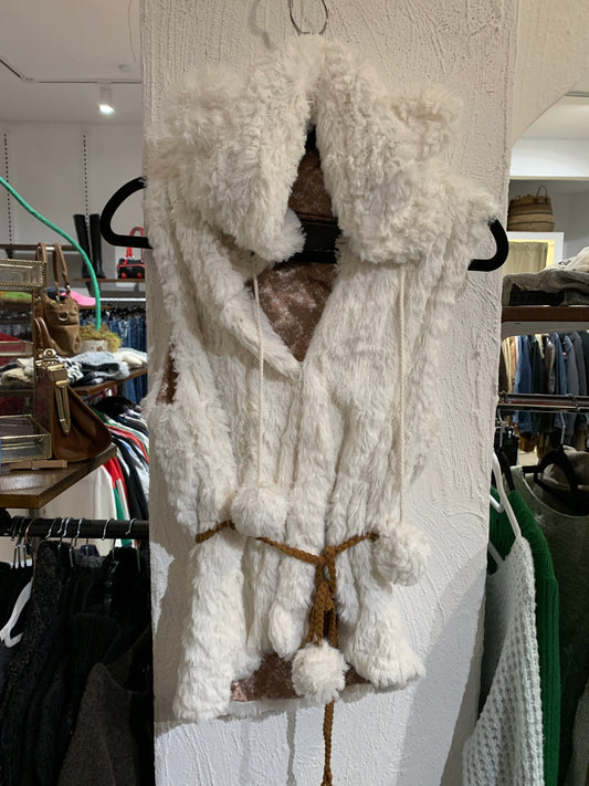 Madonna Fellweste L Weiß Creme