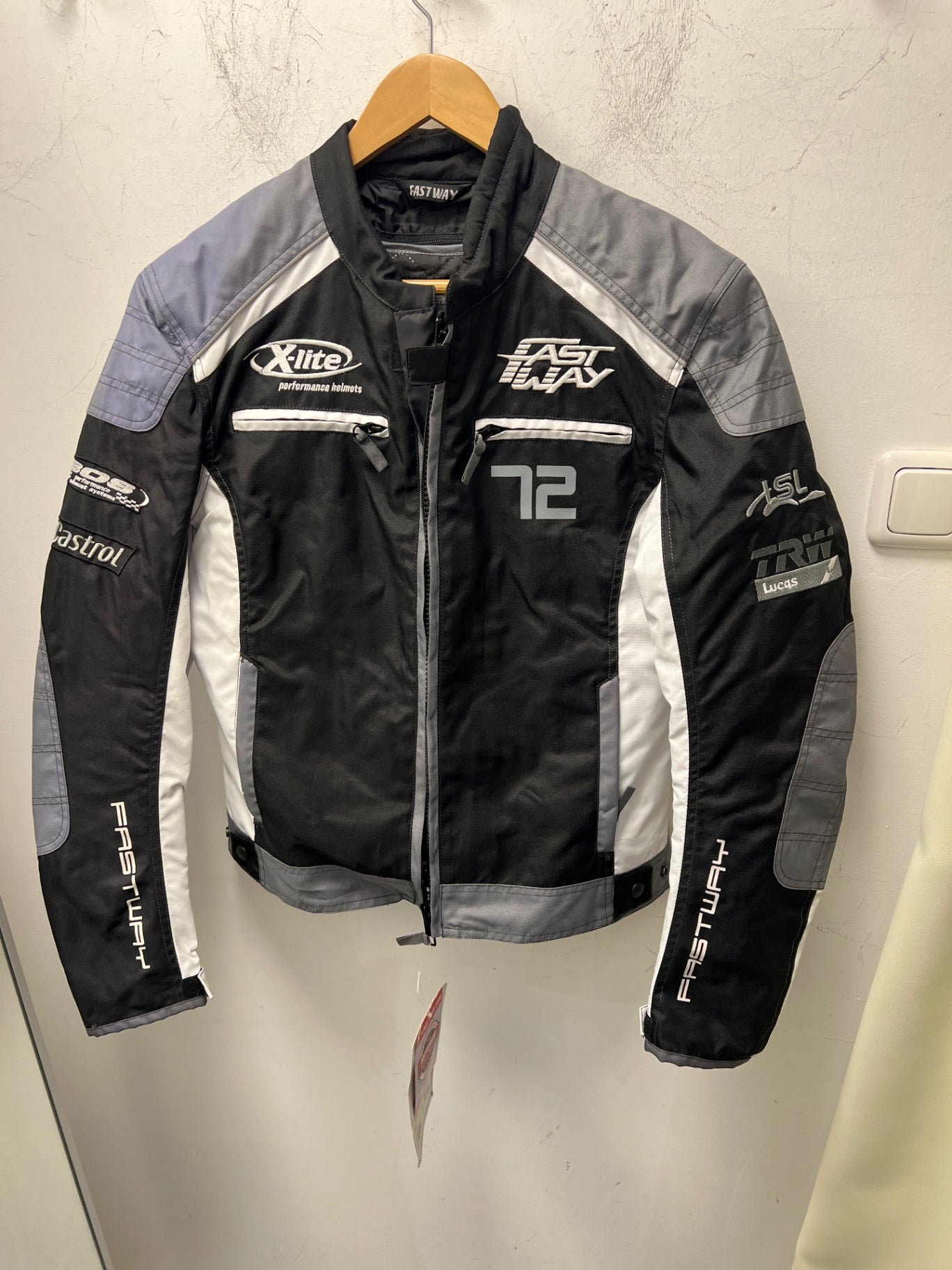 Fastway Jacke M Schwarz, Grau, Weiss