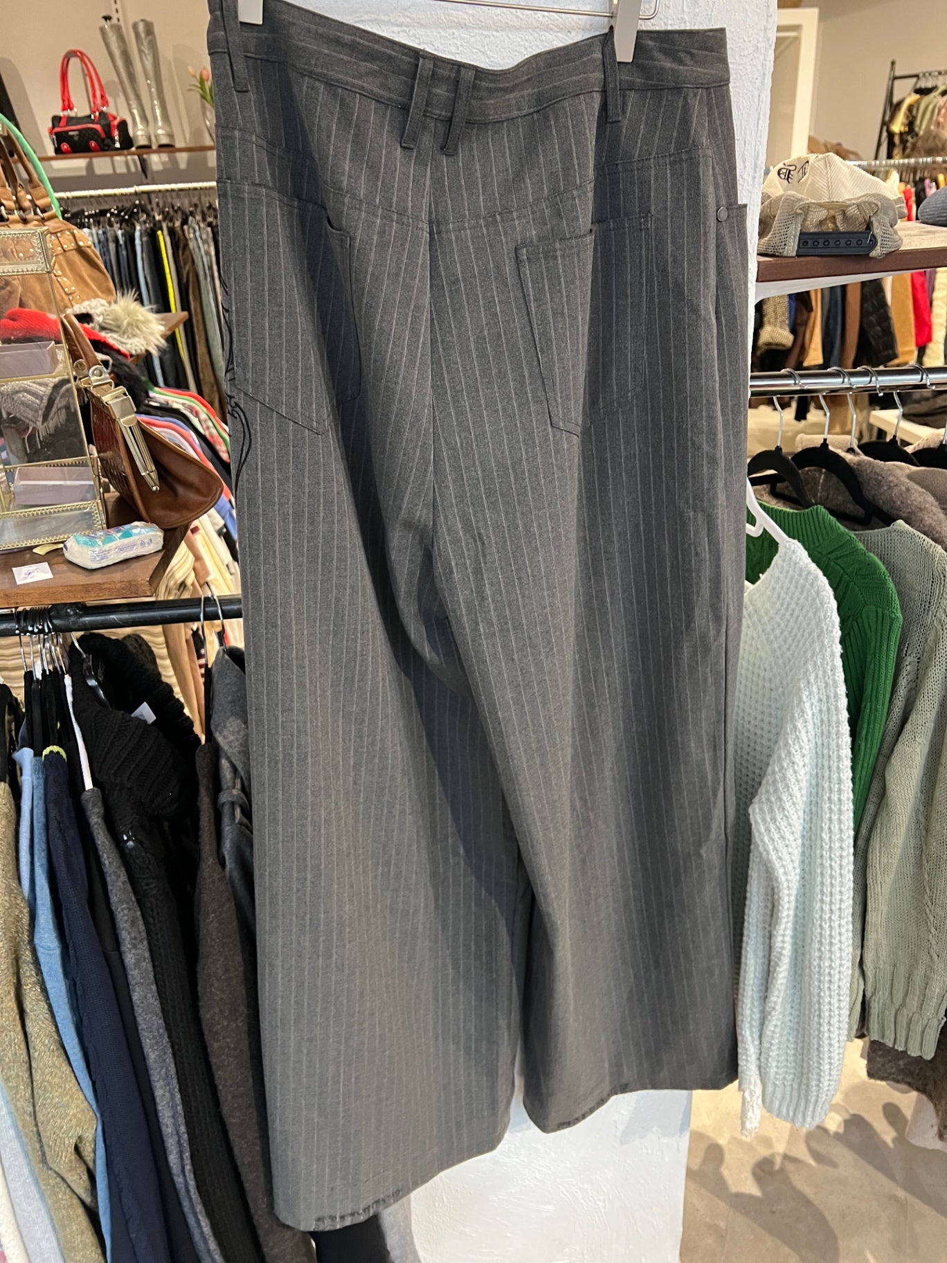 Jaded London Hose W30 Grau mit Nadelstreifen und Motiv