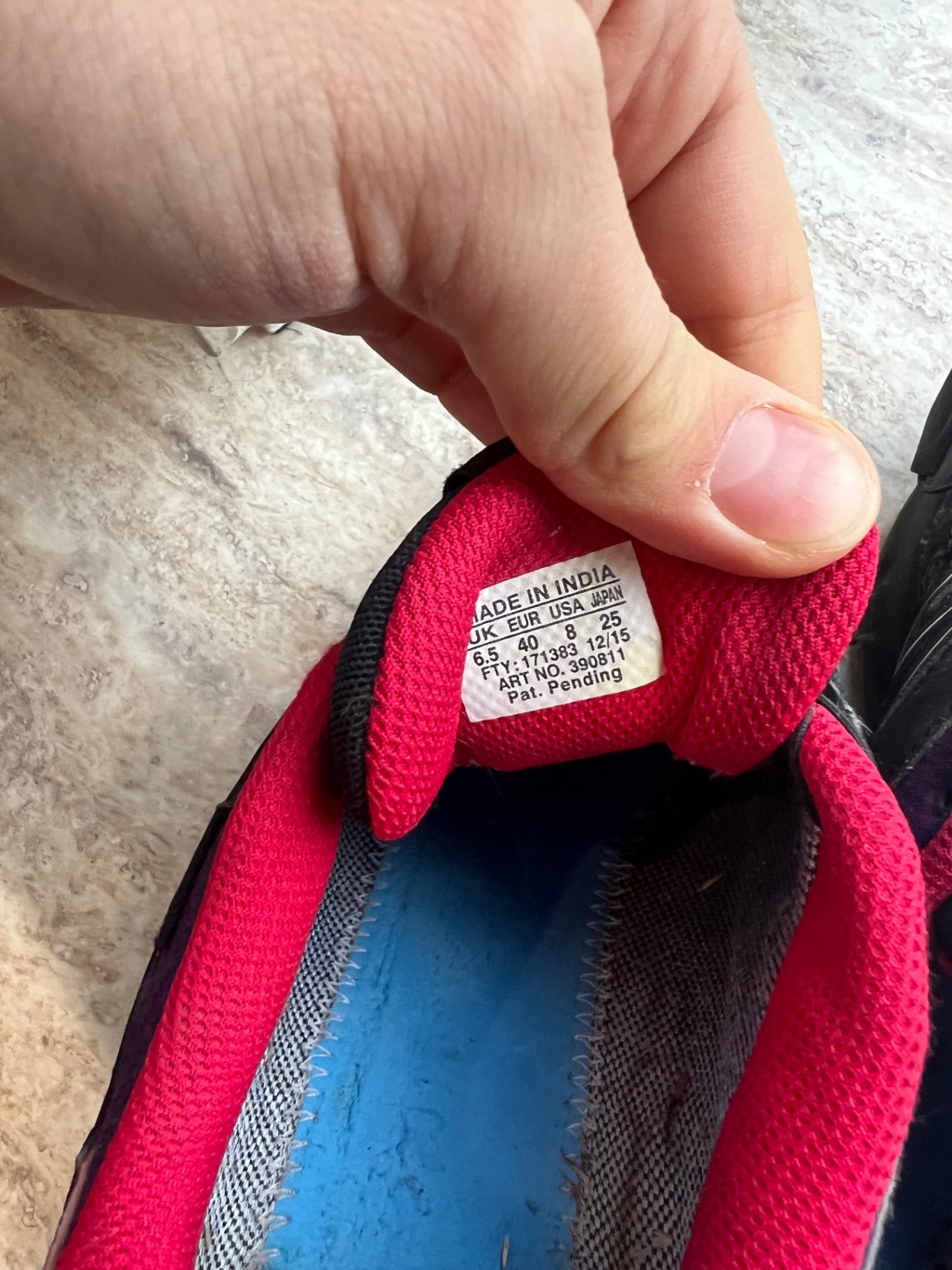 Salomon Sportschuhe 40 Lila, Schwarz, Rot