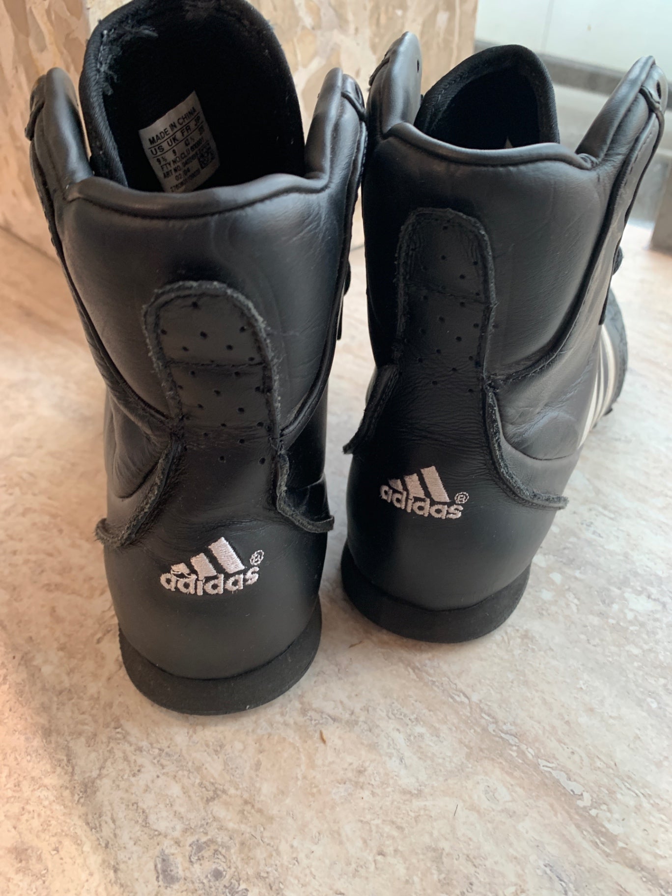 Adidas Schuhe 43 1/3 Schwarz