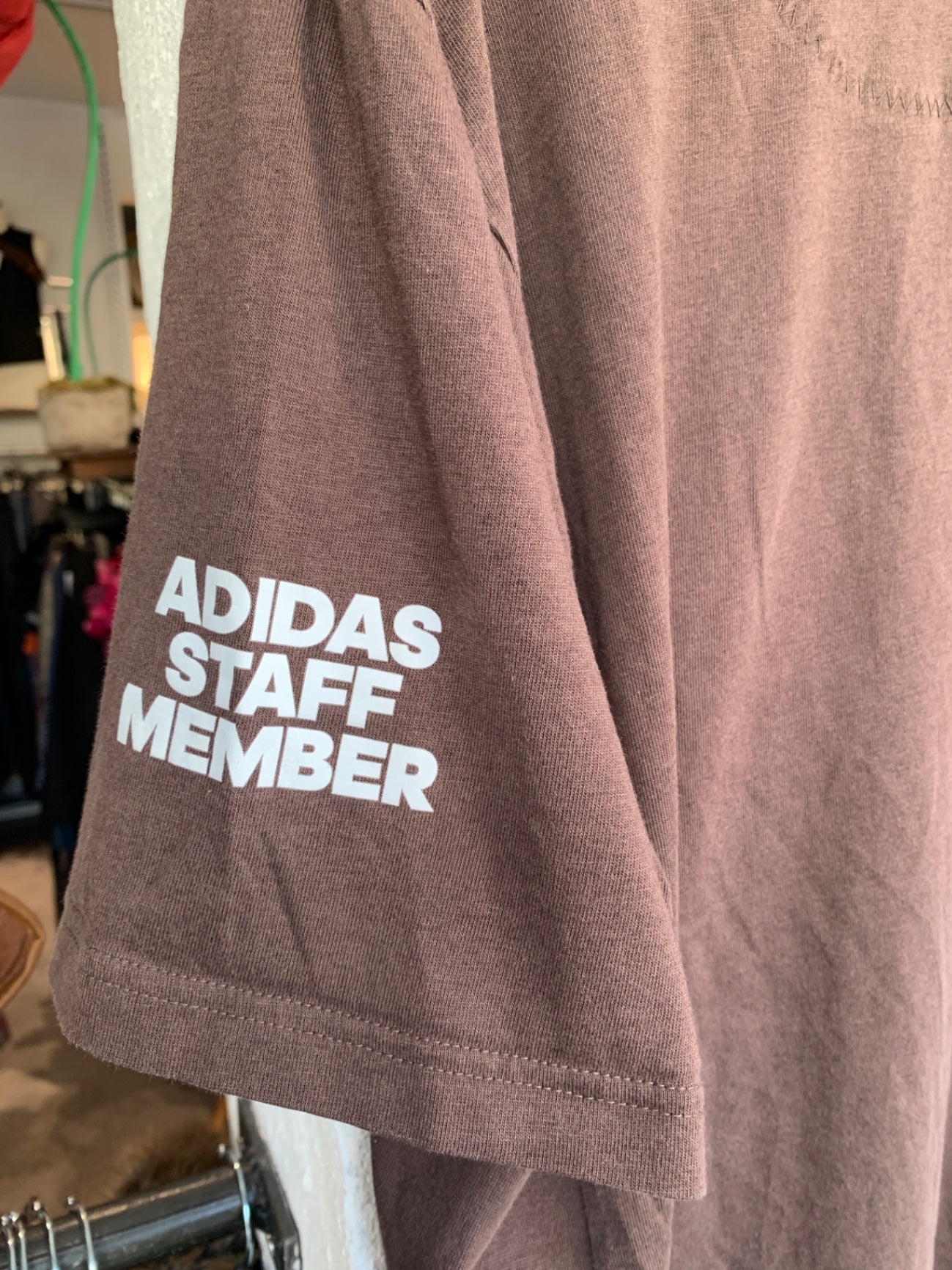 adidas T-Shirt L Braun