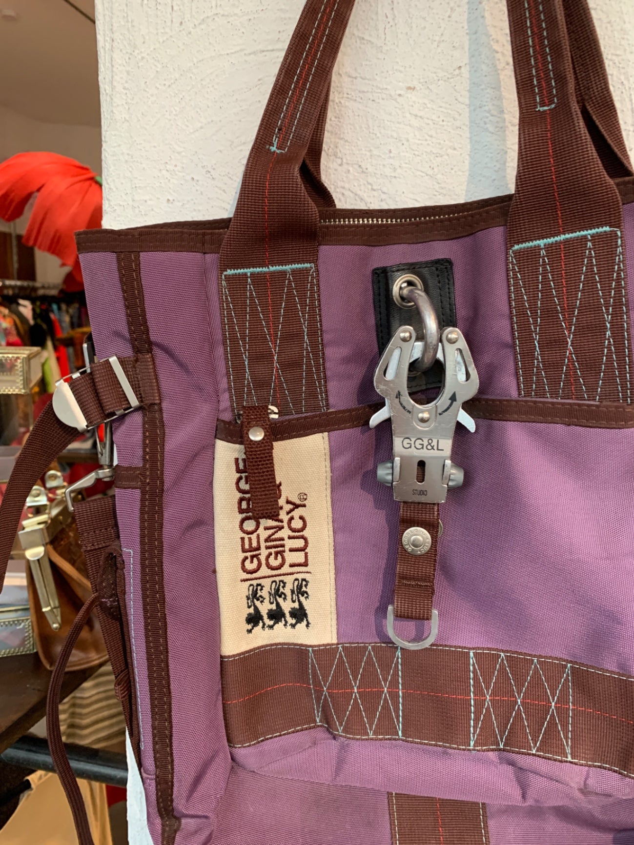 George Gina & Lucy Tasche Lila und Braun