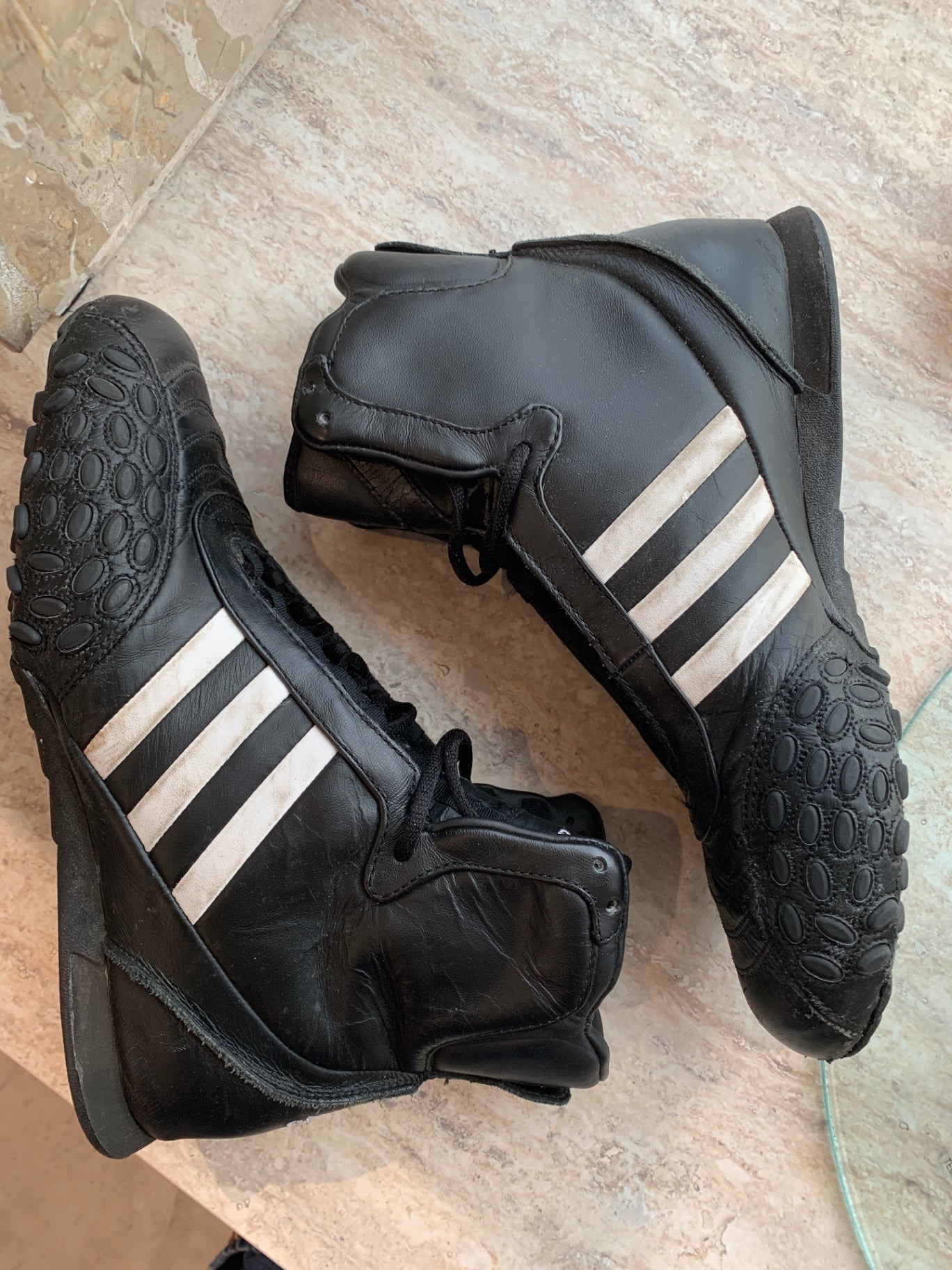Adidas Schuhe 43 1/3 Schwarz