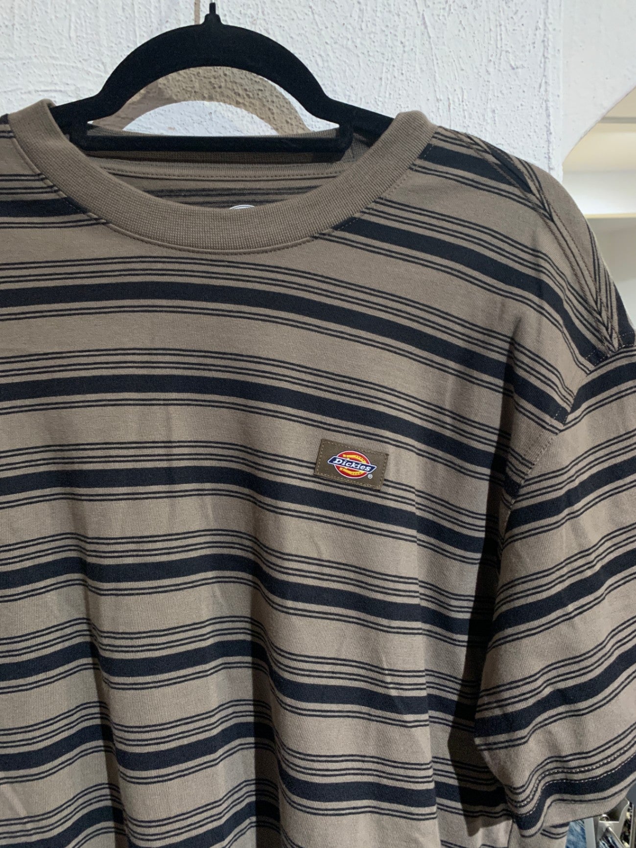 Dickies T-Shirt M Beige mit schwarzen Streifen