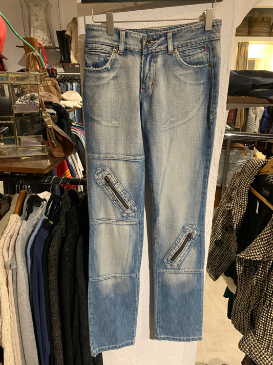 Millenium Jeans W26 Hellblau