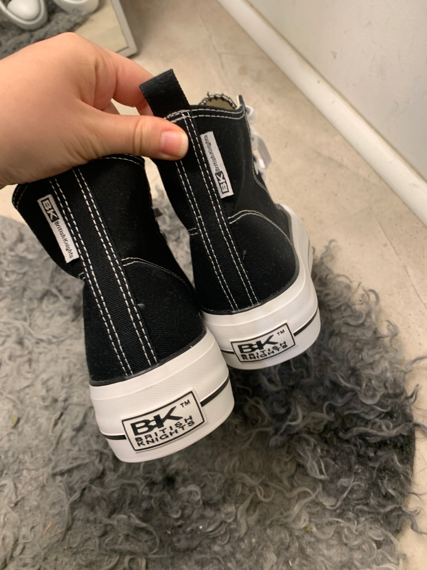 BK Sneaker mit Plateau 40 Schwarz und Weiß