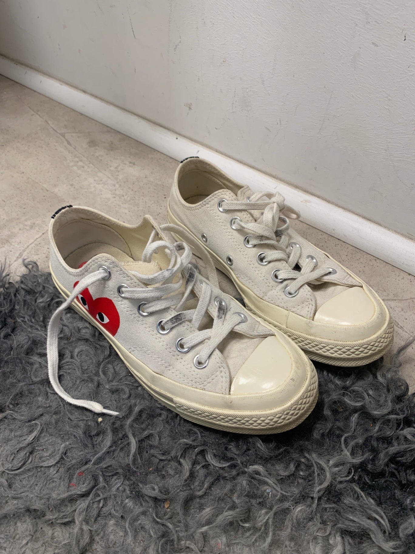 Comme des Garçons Play Converse Sneaker 37,5 Beige/Creme Rot