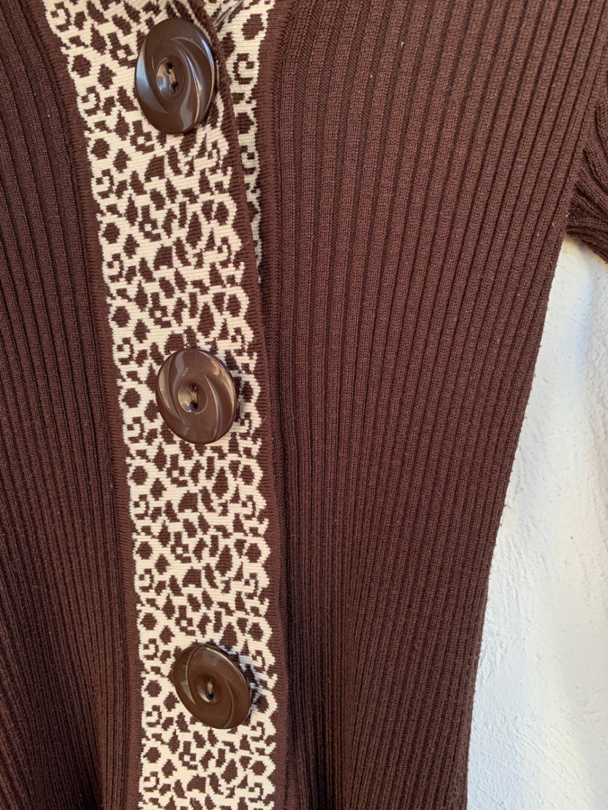 Classic Cardigan XS Braun und Beige