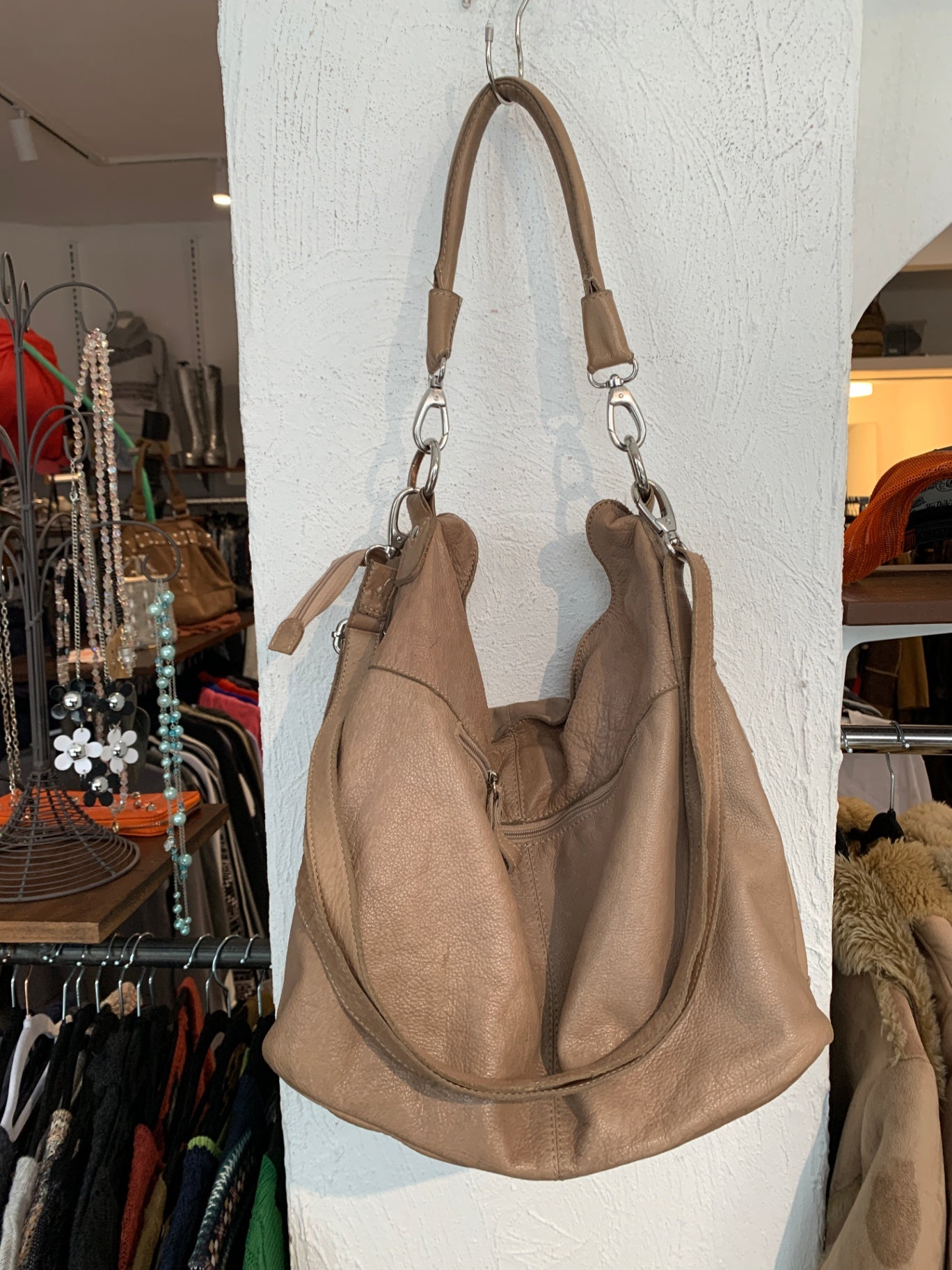 DRIEVHOD Handtasche Beige