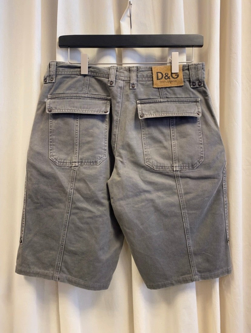 Dolce & Gabbana Cargoshorts W32 Grau
