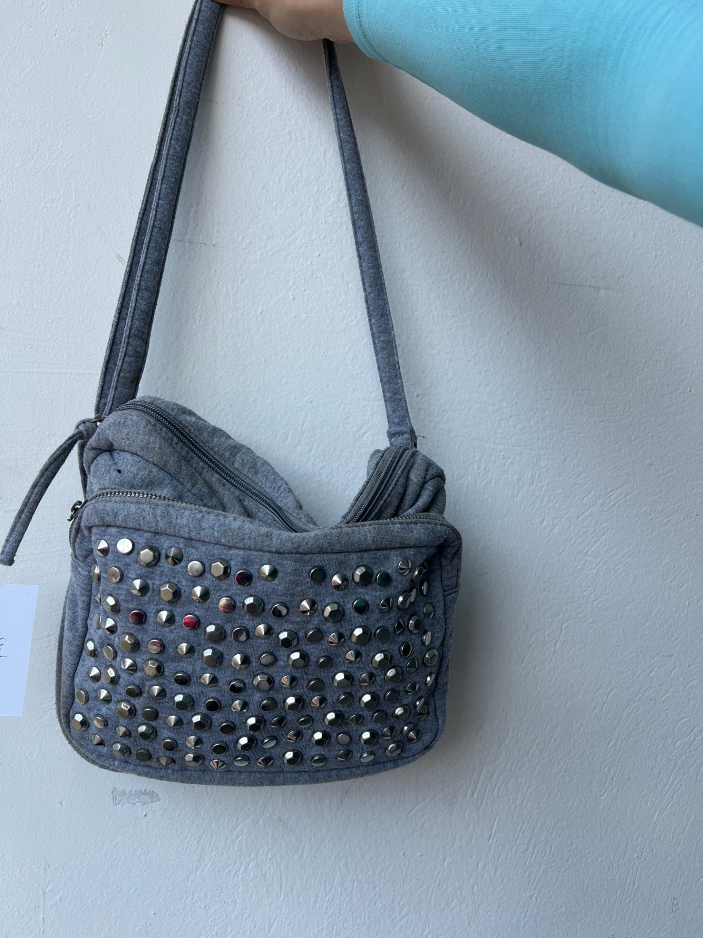 Nieten Tasche Grau