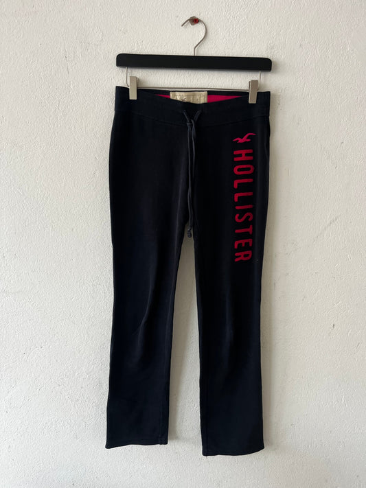 Hollister Hose XS schwarz und rot