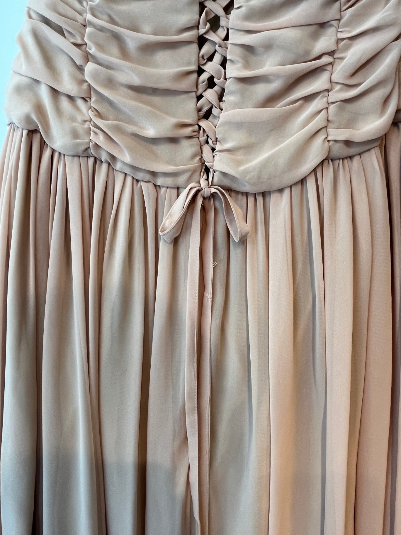 Abendkleid XS Beige