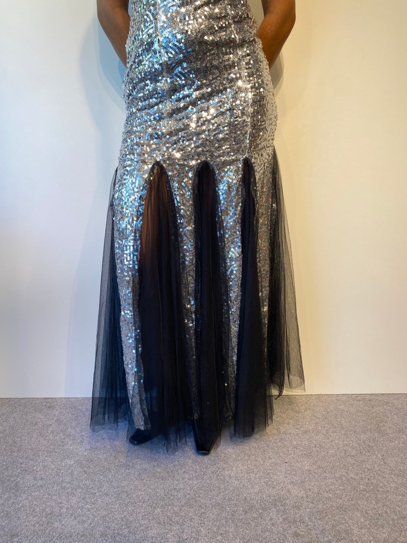 Abendkleid mit Pailletten M Silber Schwarz