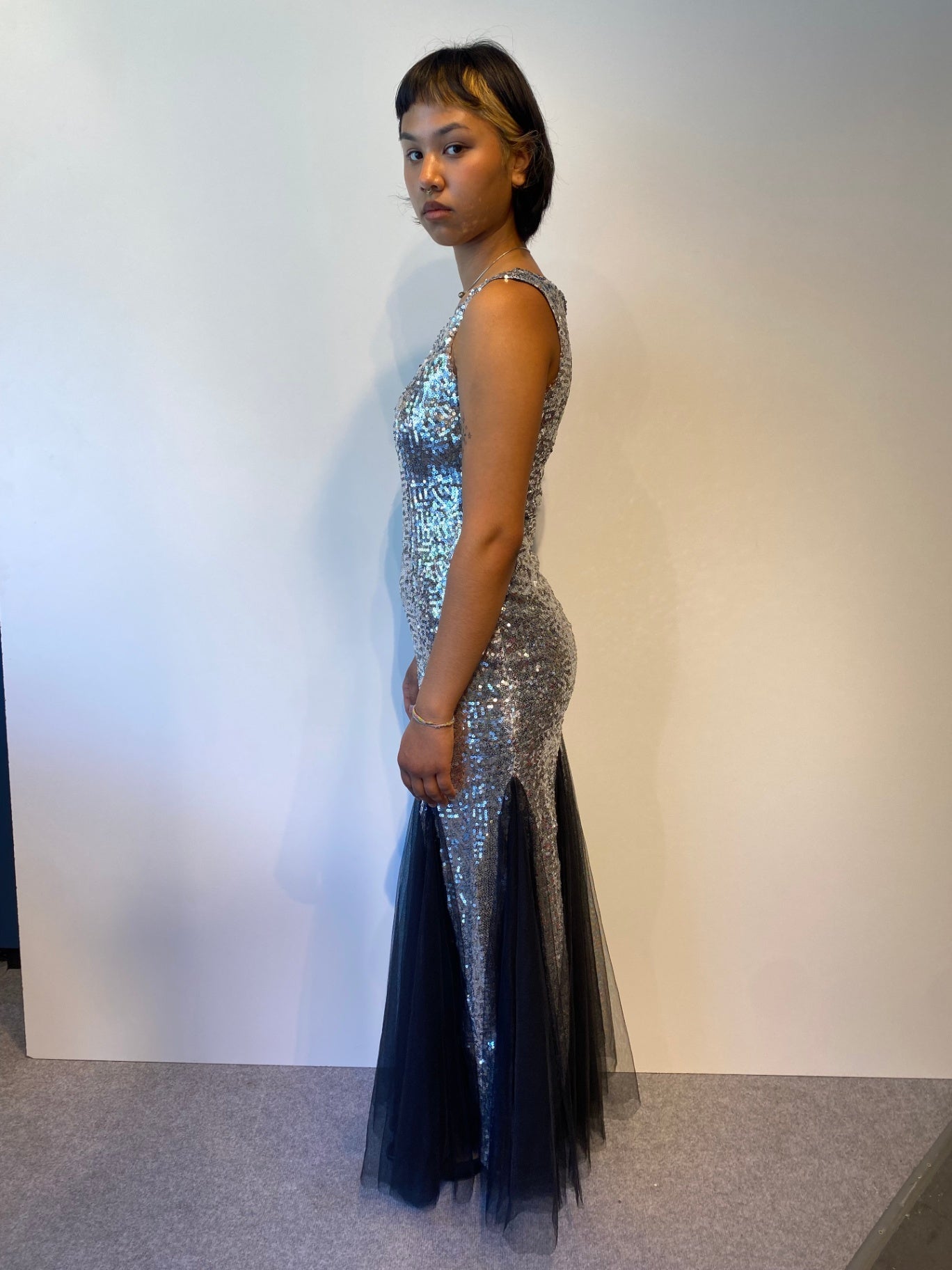 Abendkleid mit Pailletten M Silber Schwarz